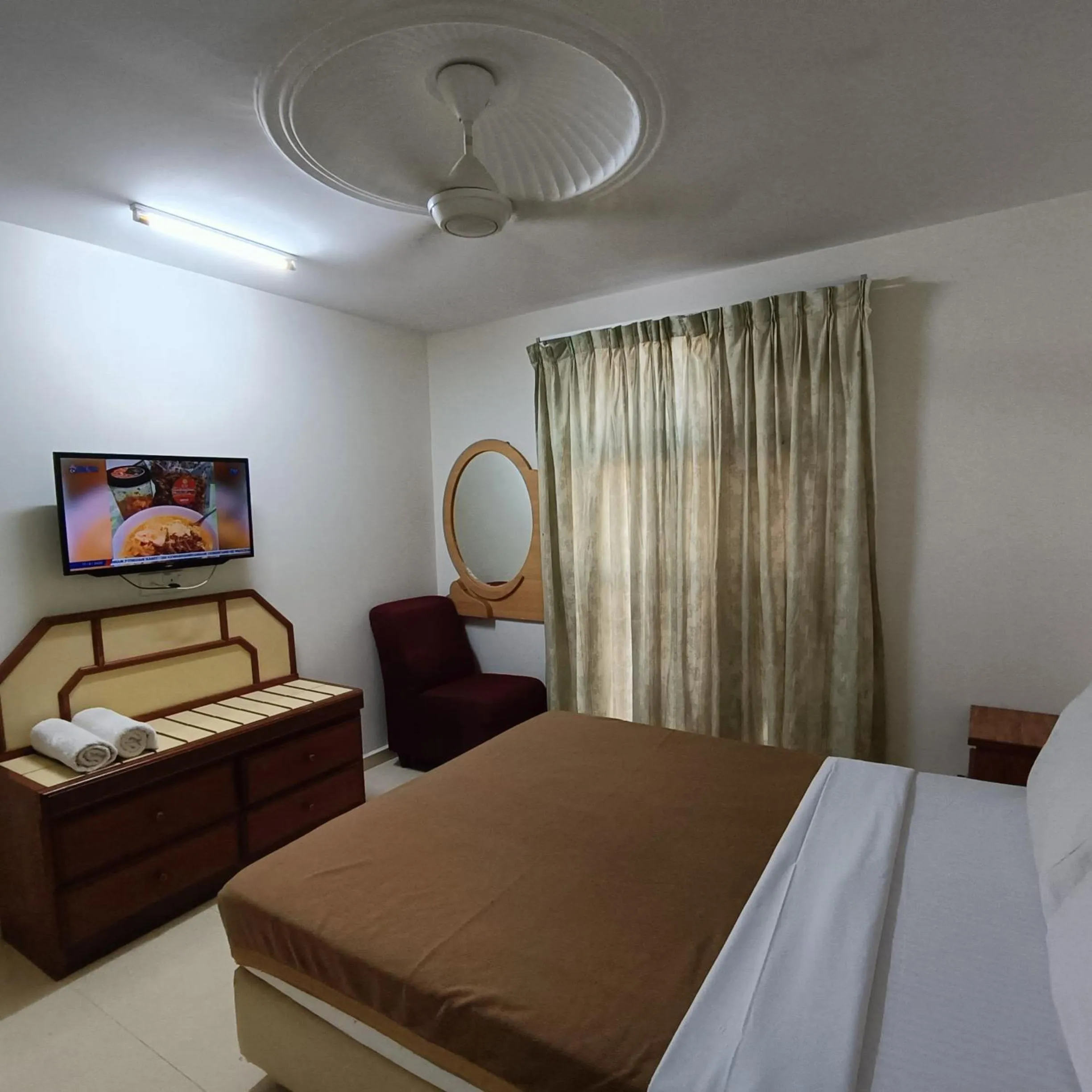 Photo of the whole room, Bed in Kota Lodge Guest House