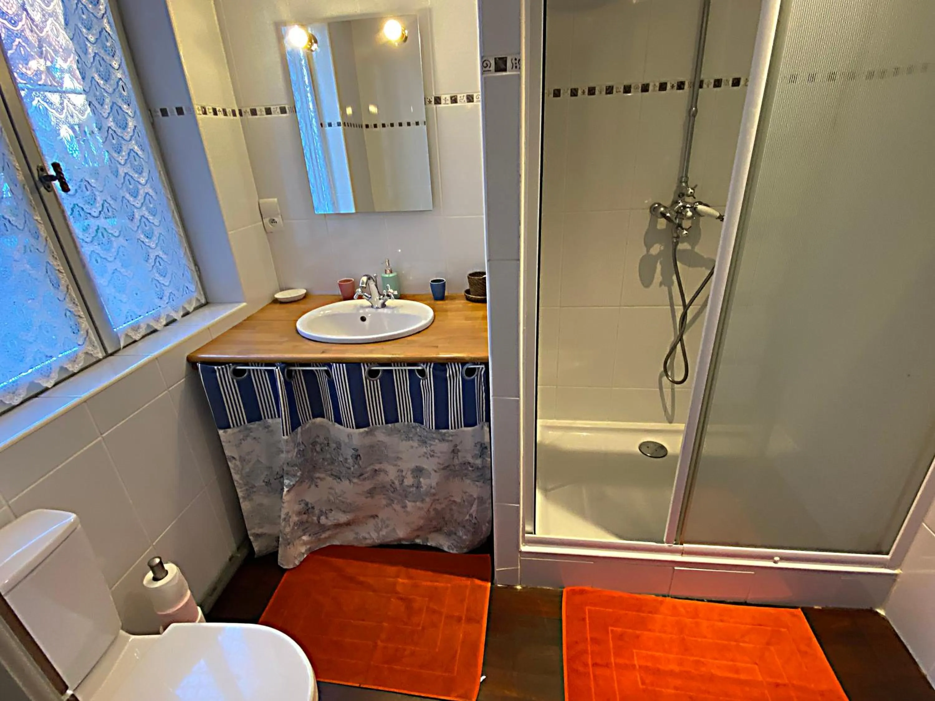 Bathroom in Domaine Les Bertrands