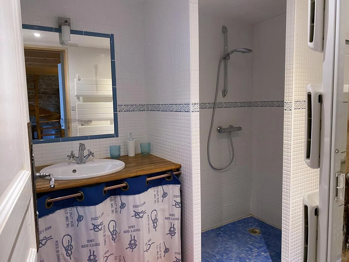 Bathroom in Domaine Les Bertrands