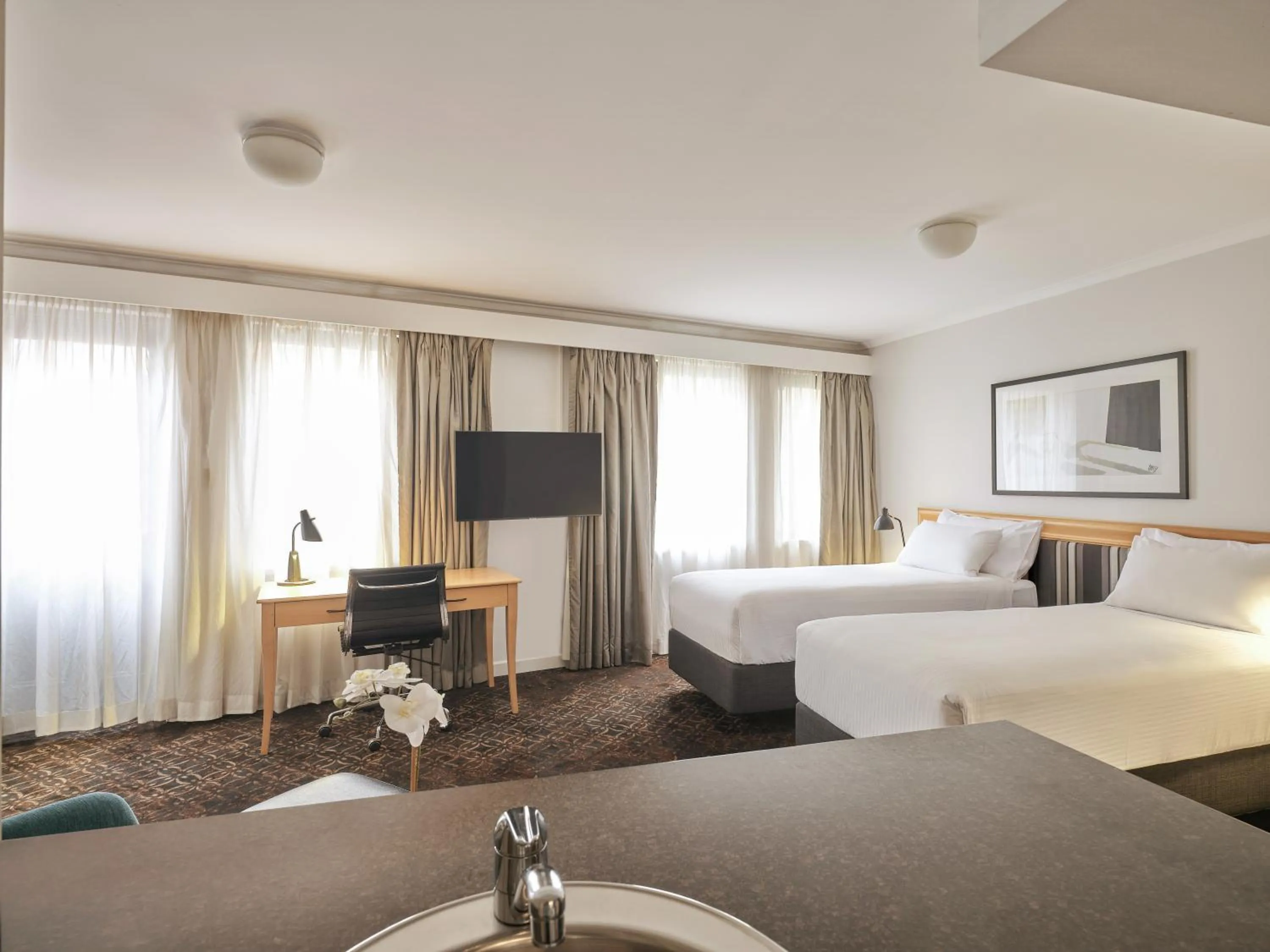 Bed in Rendezvous Hotel Sydney The Rocks