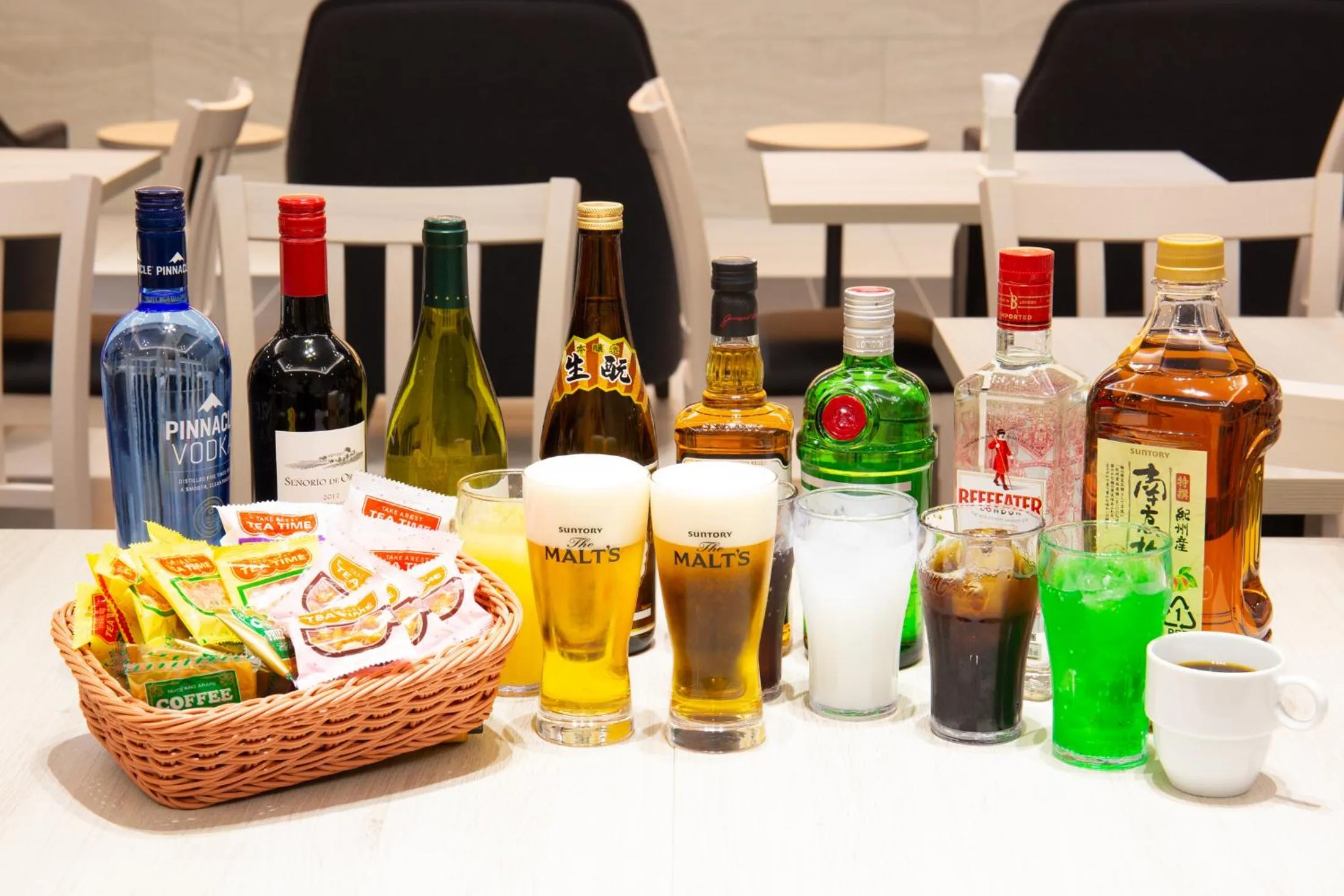 Alcoholic drinks in Hotel Kuretakeso Hiroshima Otemachi