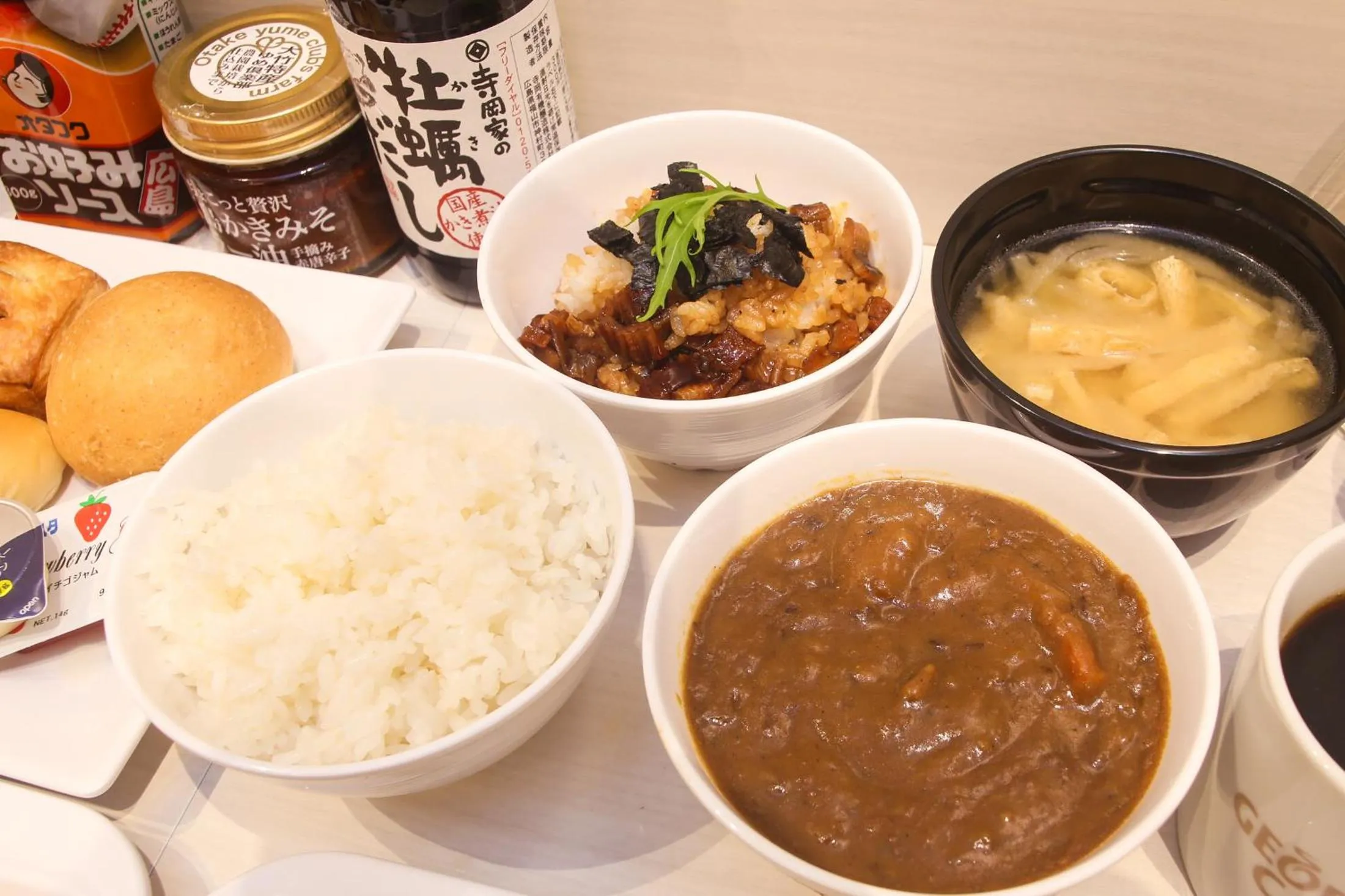 Restaurant/places to eat in Hotel Kuretakeso Hiroshima Otemachi