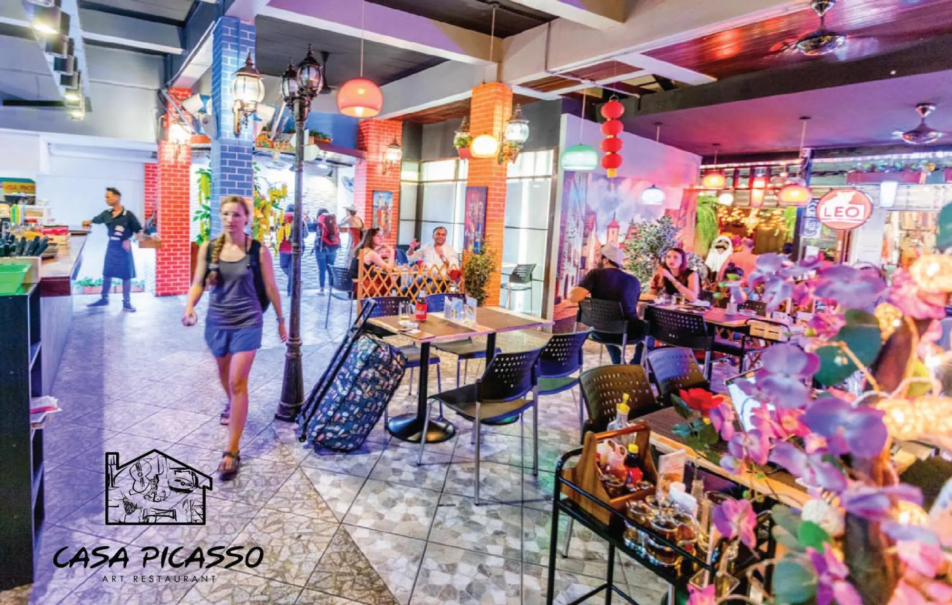 Restaurant/places to eat in Casa Picasso Near Chabad House