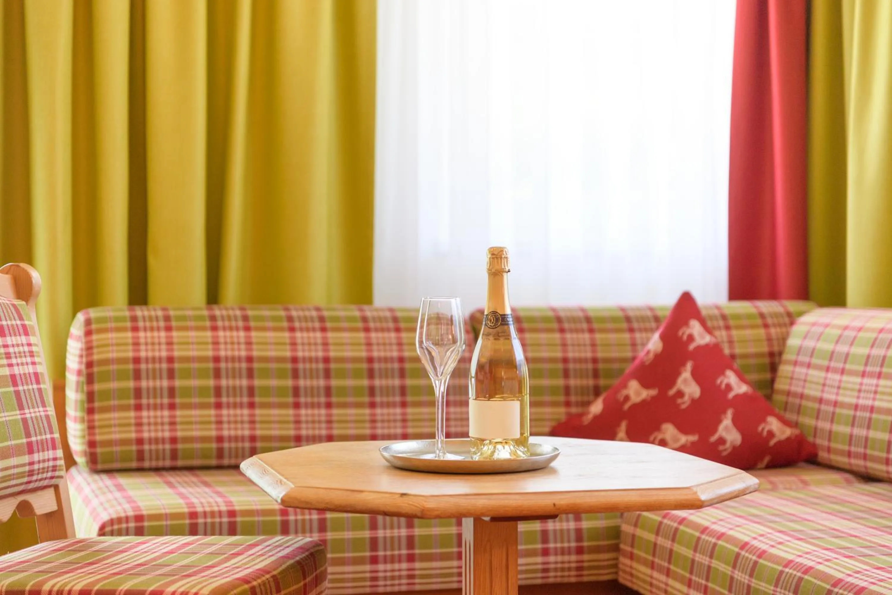 Living room in Hotel Pettneuerhof