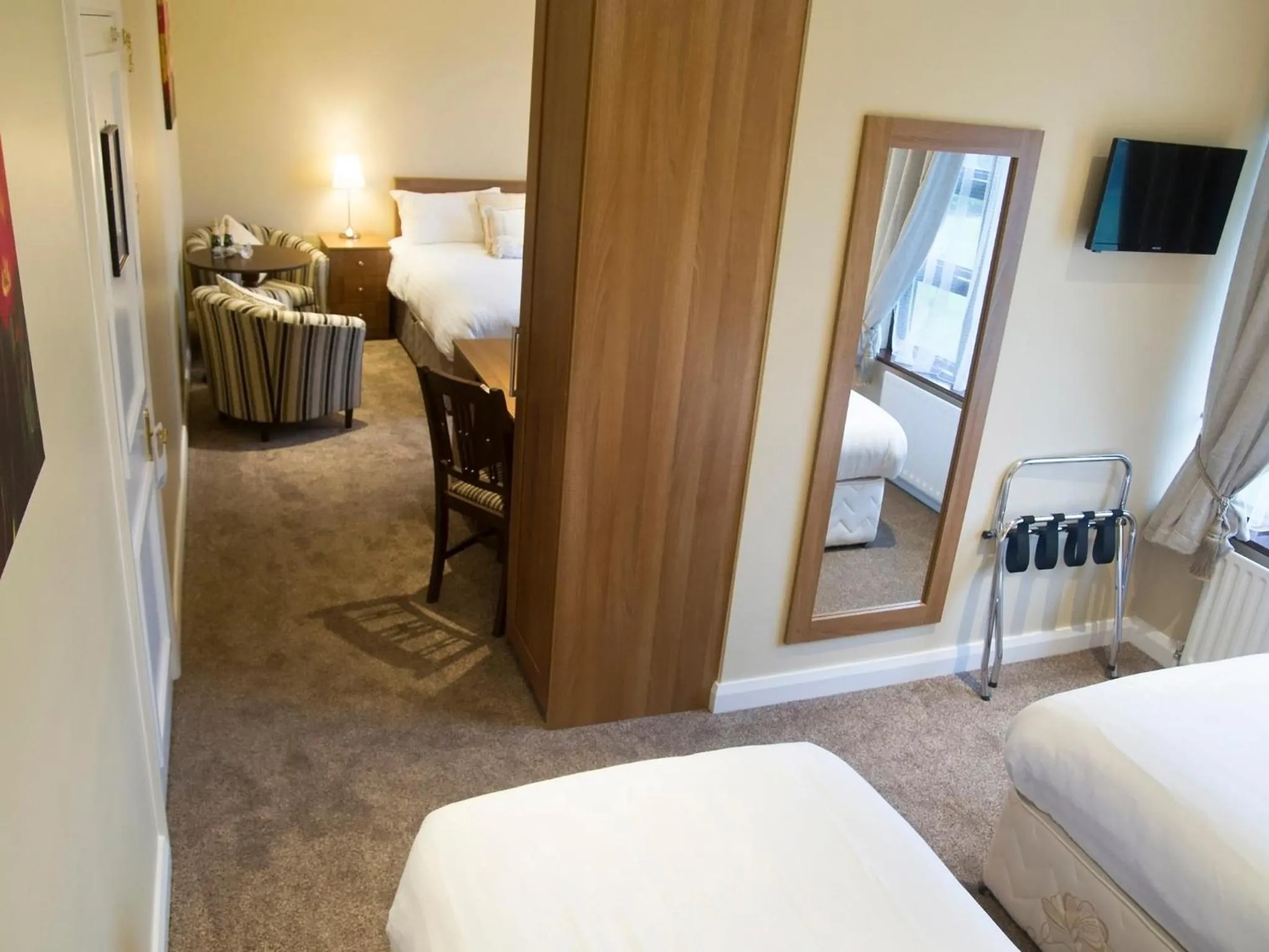 Family, Bed in Hillview House