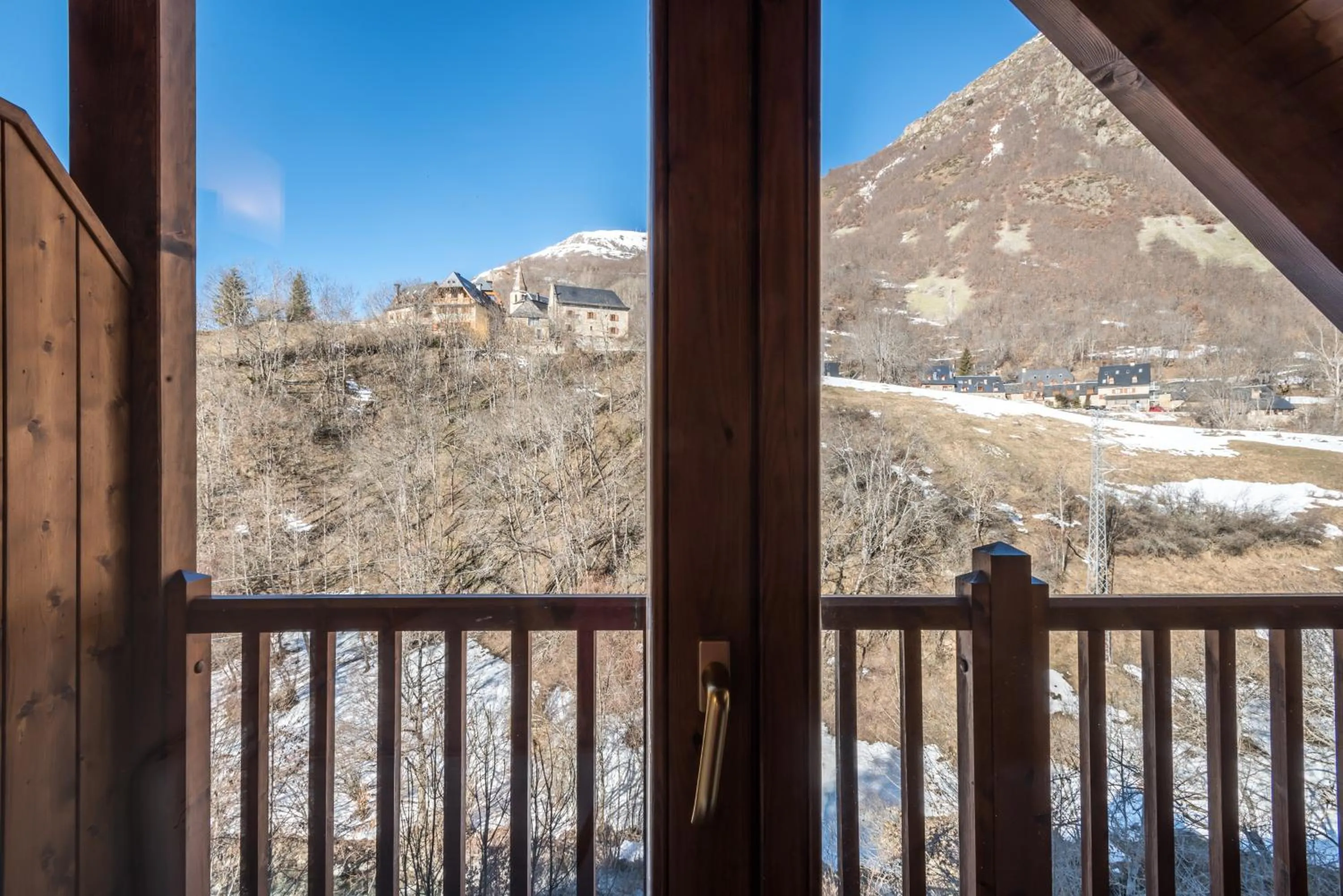 Natural landscape in Apartamentos SNÖ Mont Romies Unhola