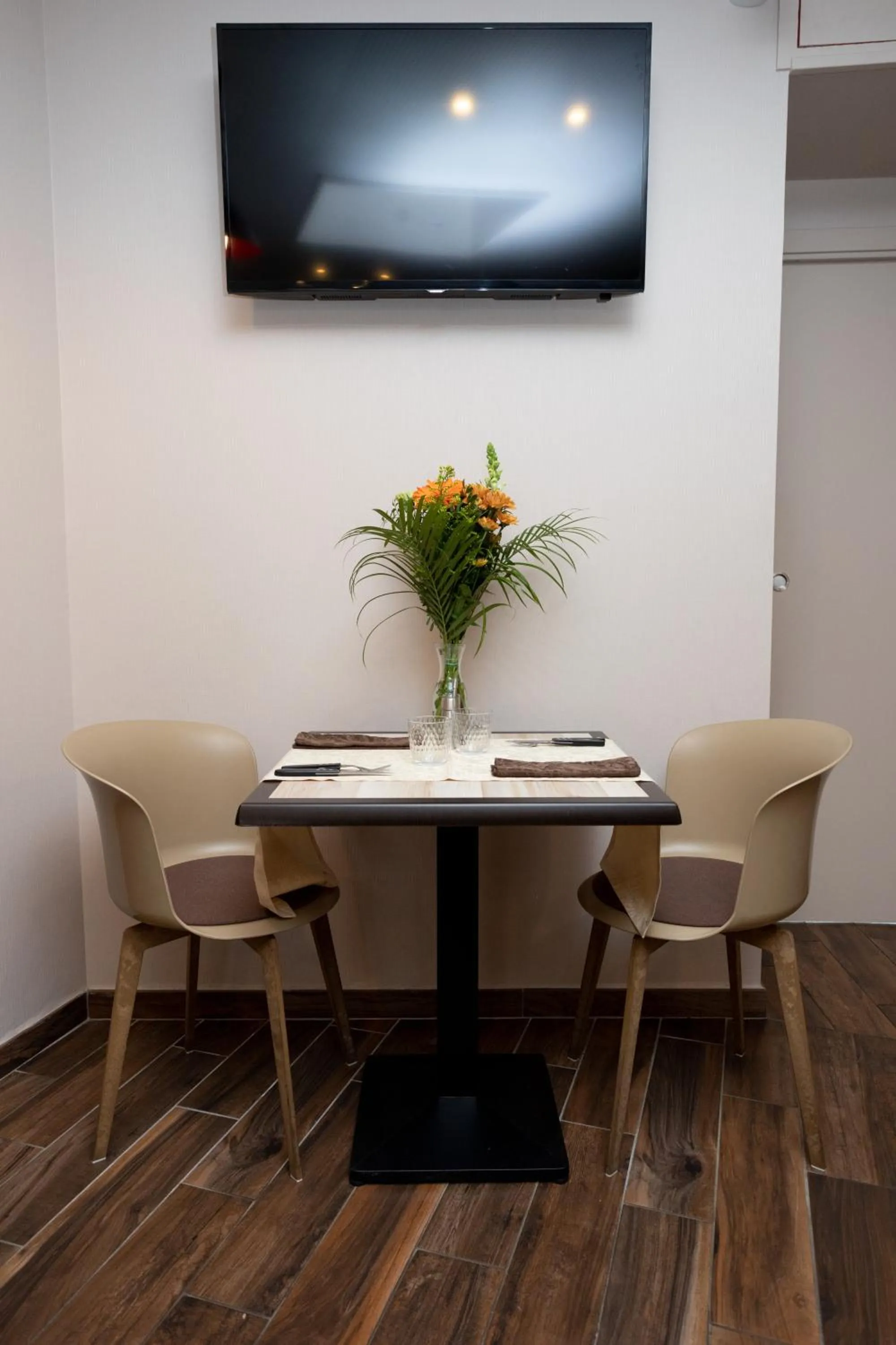 Logis-Hôtel & Restaurant LE CARNOT