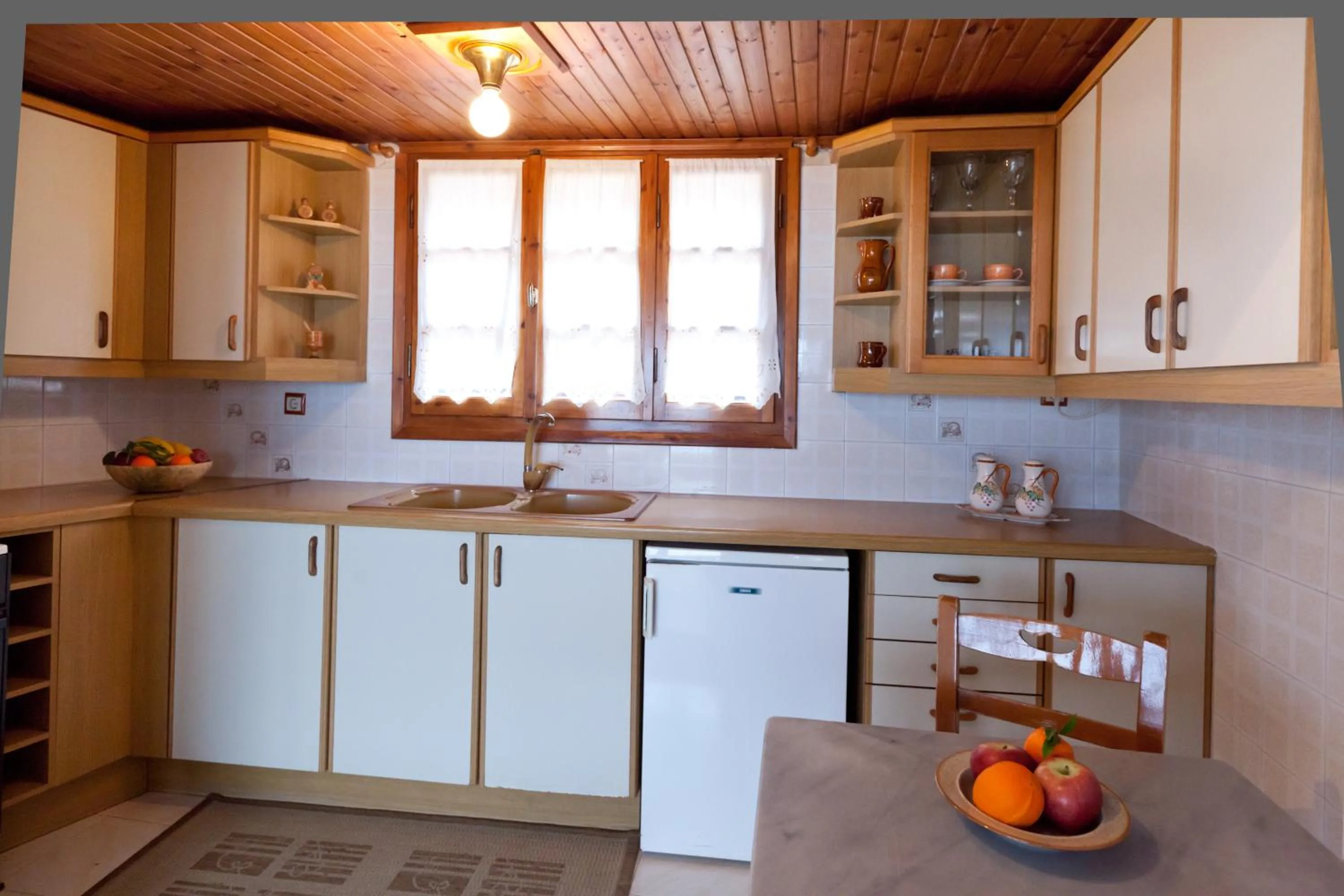 Kitchen or kitchenette in Pension Eleni