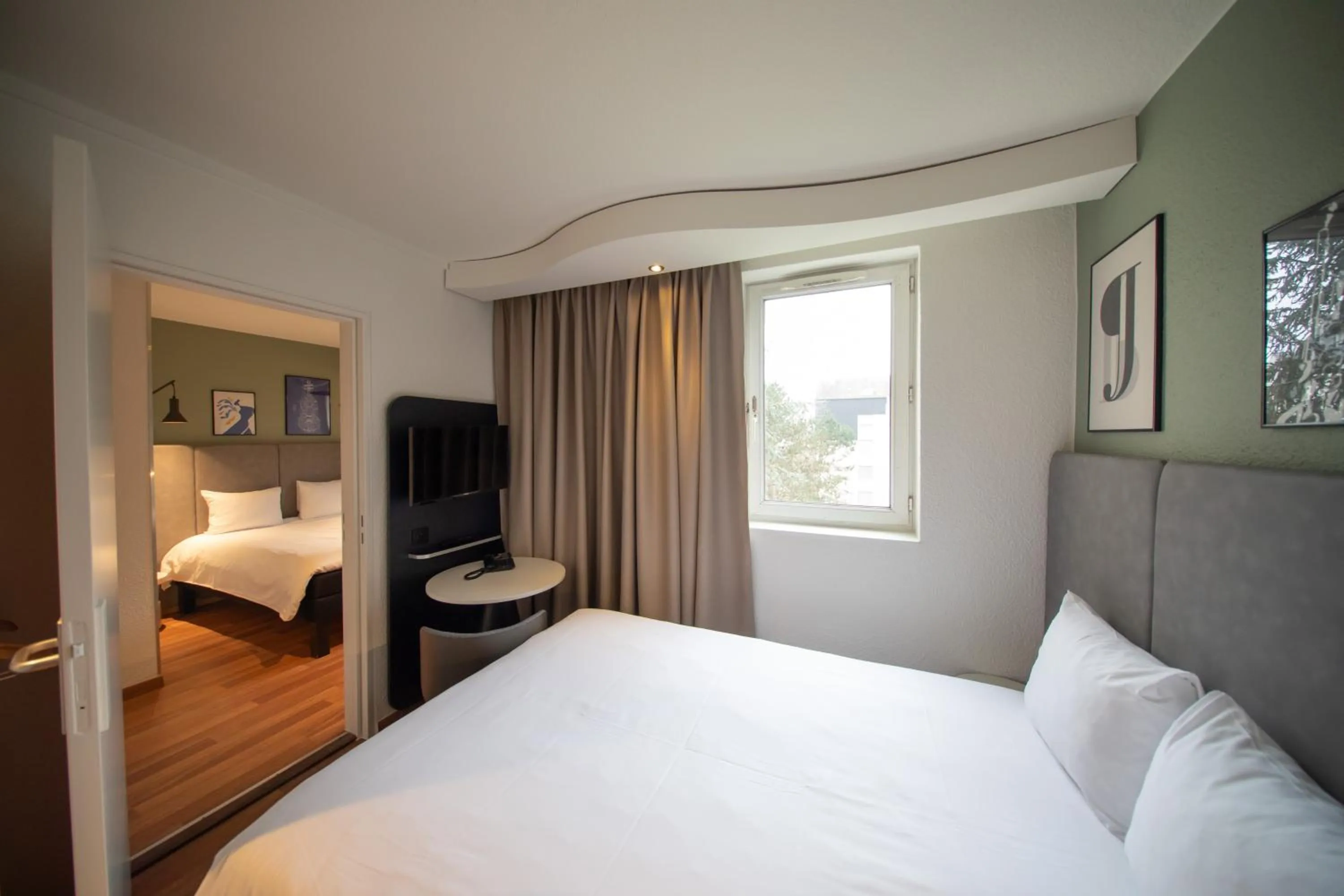 Bed in ibis Nogent Sur Marne RÉNOVÉ EN 2025