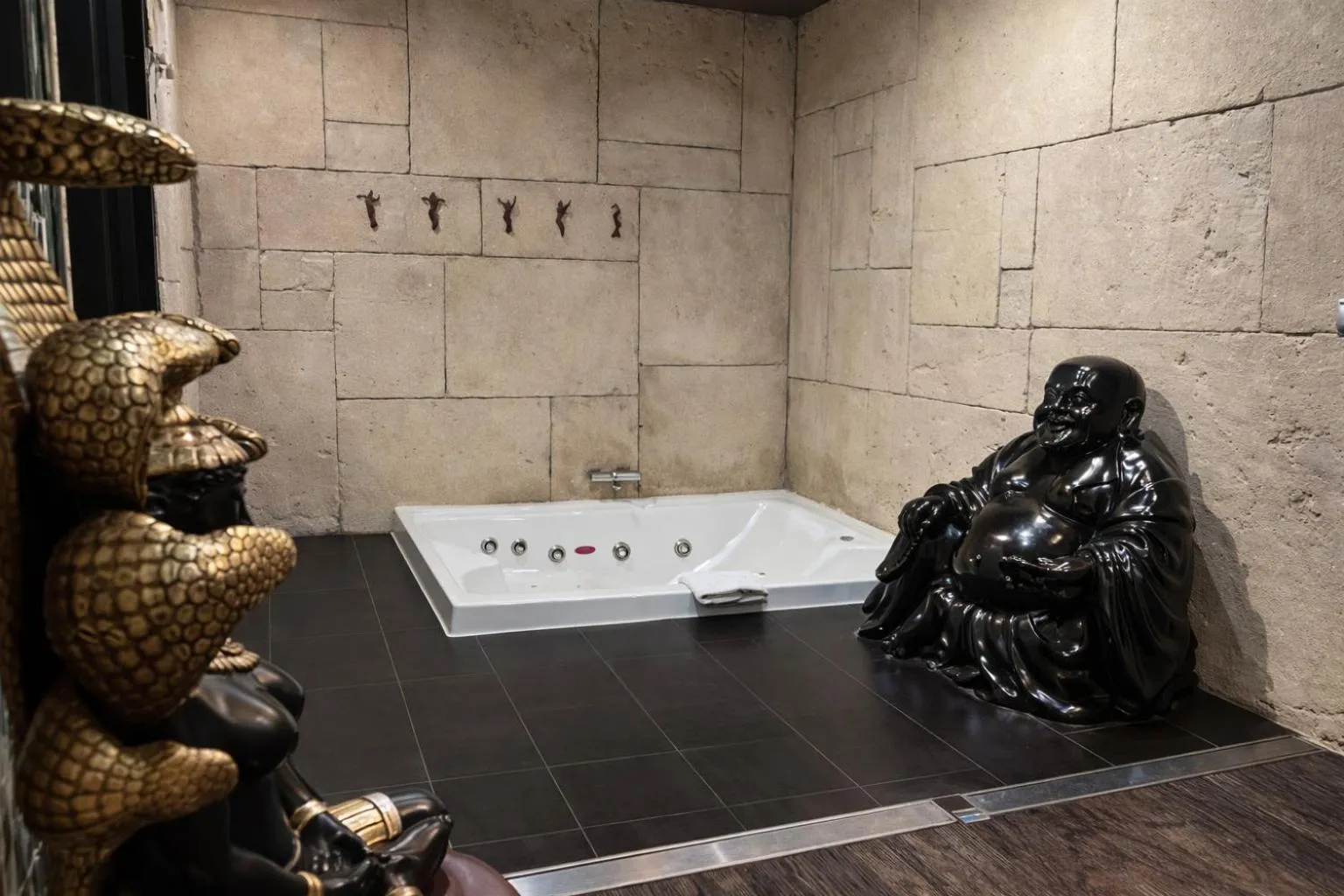 Nearby landmark in V Hotel