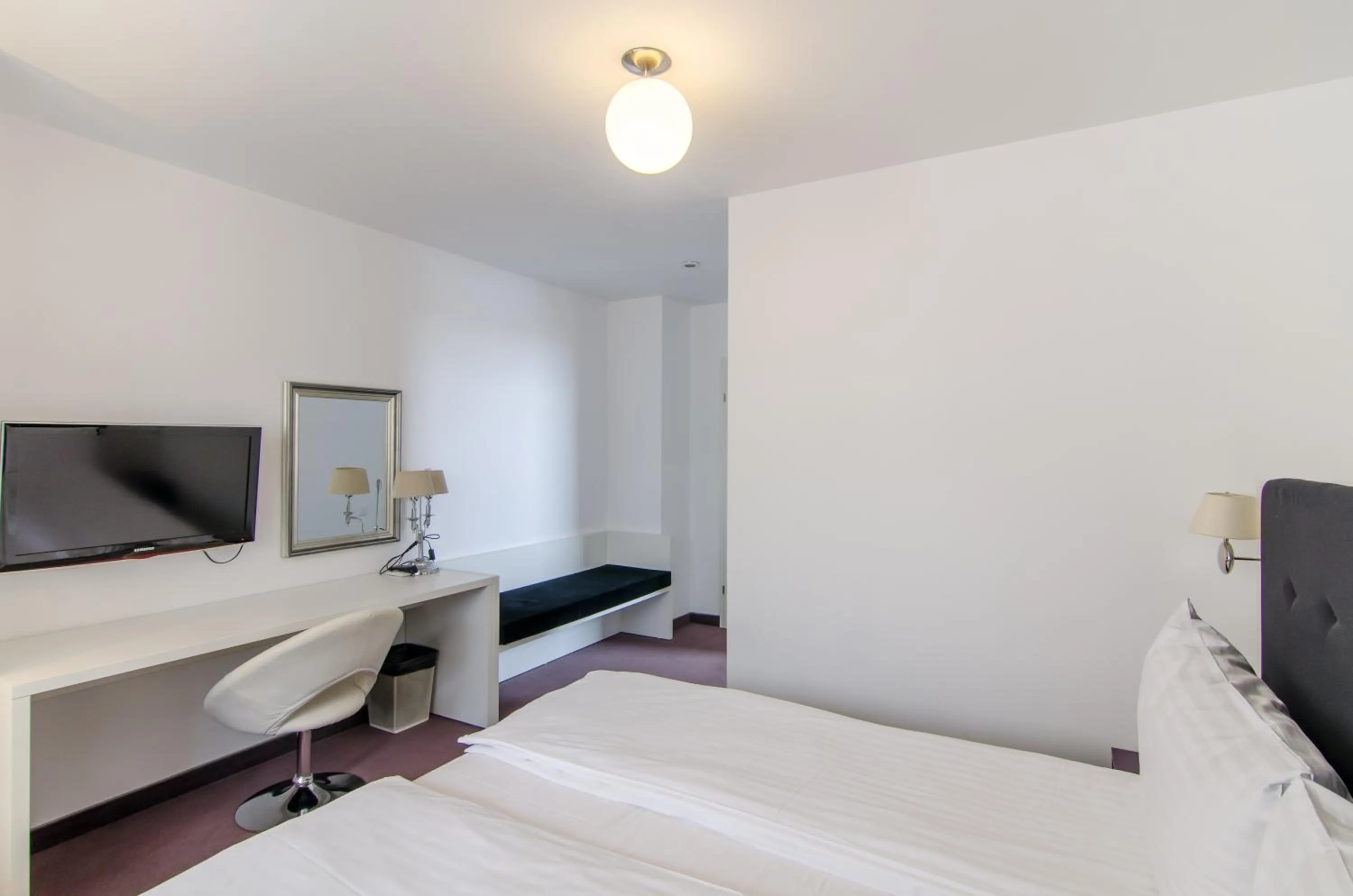 Bed in Apart Hotel Vlad Tepes