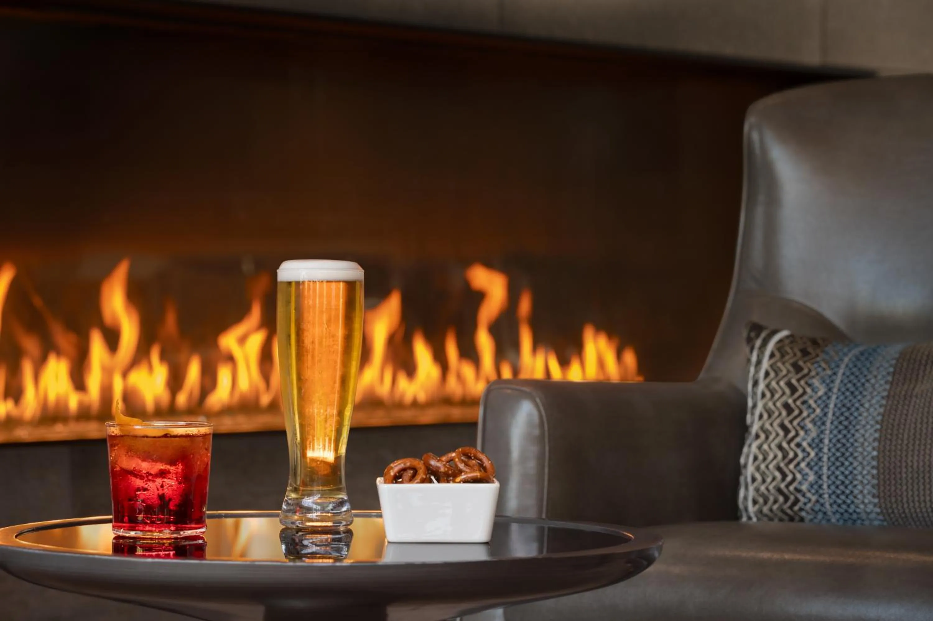 Food and drinks in Fairfield Inn & Suites by Marriott Boston Waltham