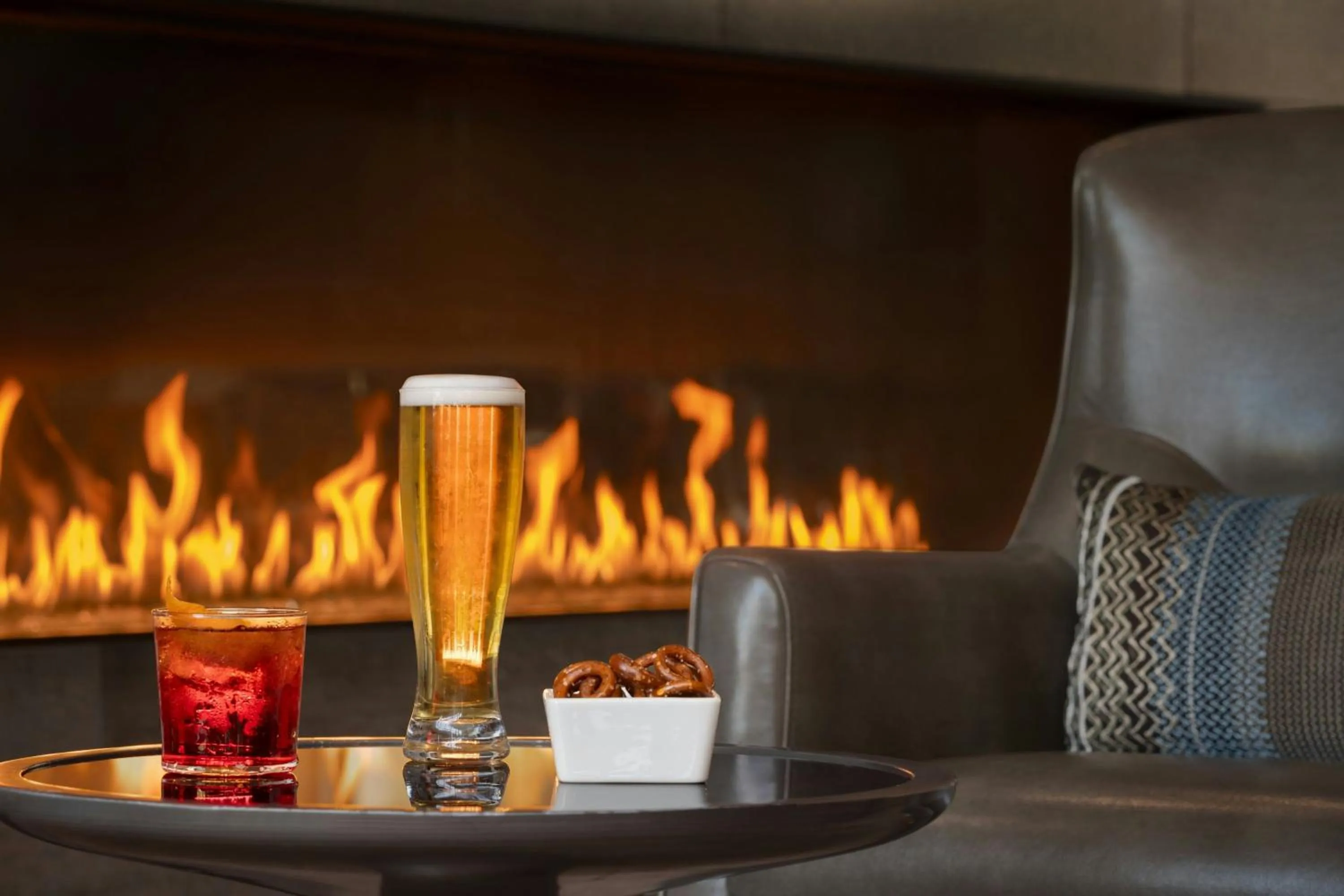 Lobby or reception in Fairfield Inn & Suites by Marriott Boston Waltham