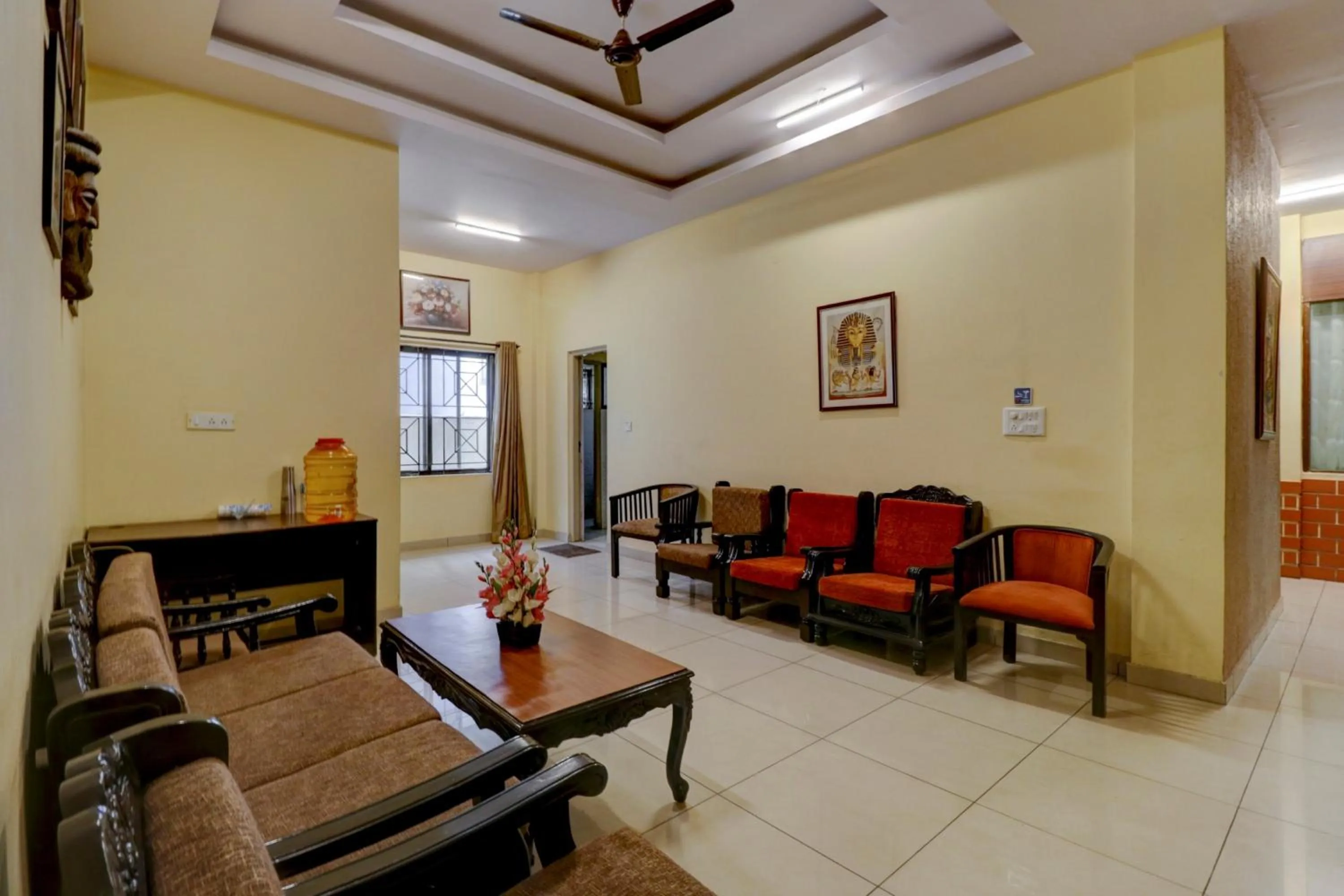 Lobby or reception in SUPER COLLECTION O GREEN VIEW HOMES Near Nexus