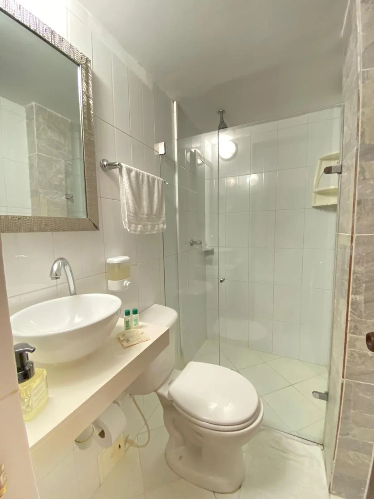 Bathroom in Patio de Getsemani