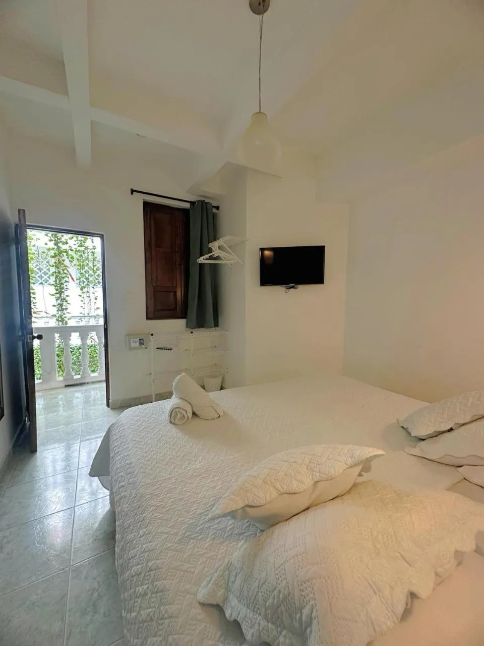 Bedroom, Bed in Patio de Getsemani