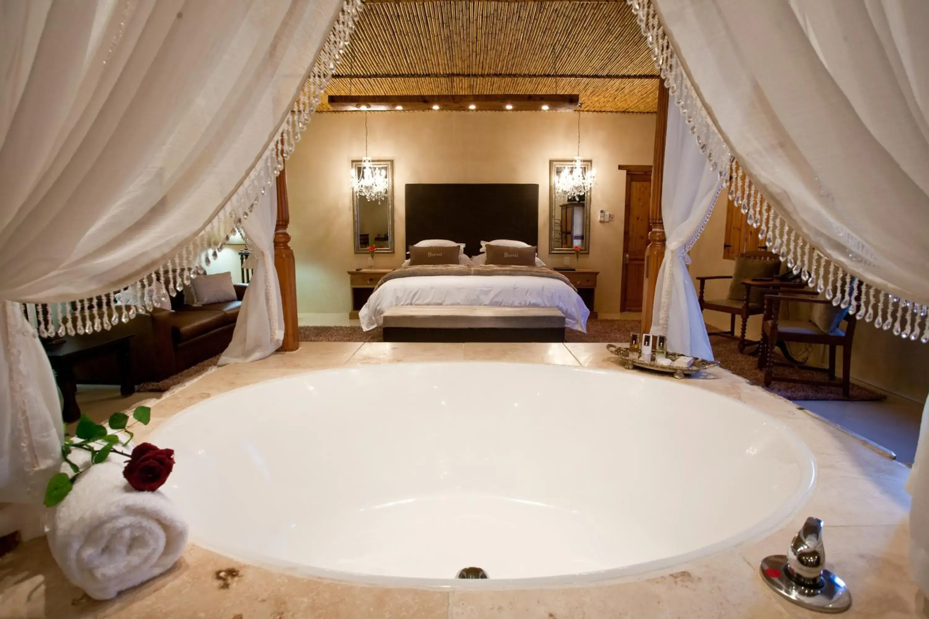 Honeymoon Suite in Surval Boutique Olive Estate Honeymoon Suite in Surval Boutique Olive Estate