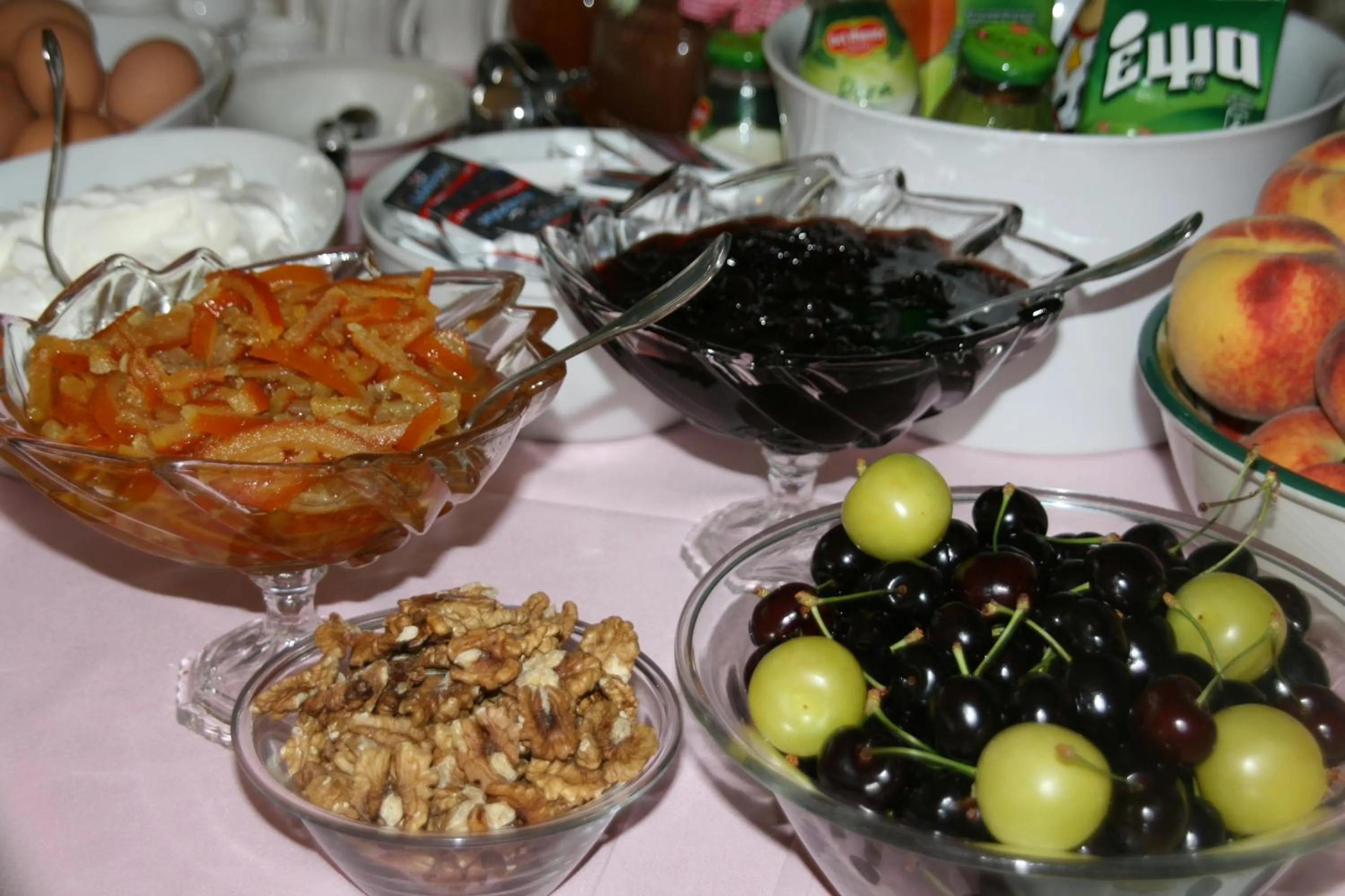 Food in Boutique Hotel Kentrikon & Bungalows