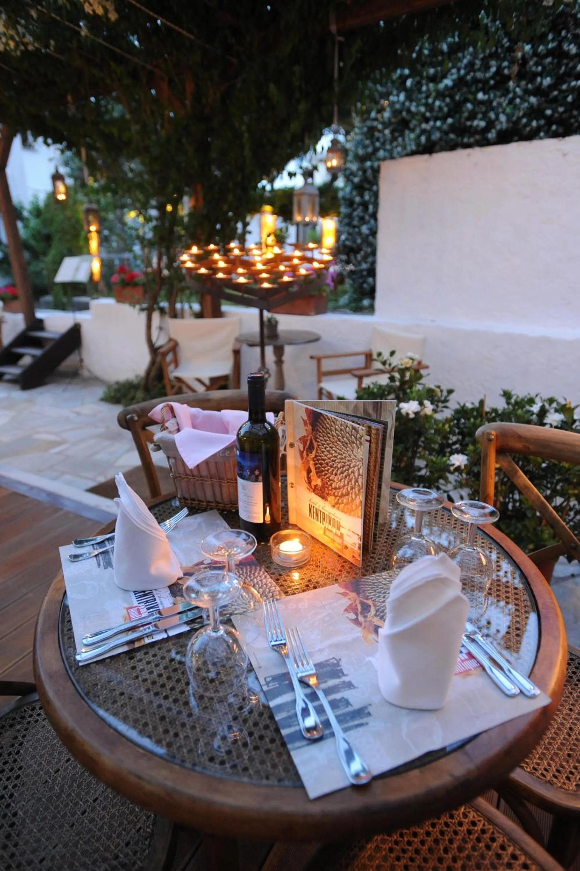 Restaurant/places to eat in Boutique Hotel Kentrikon & Bungalows