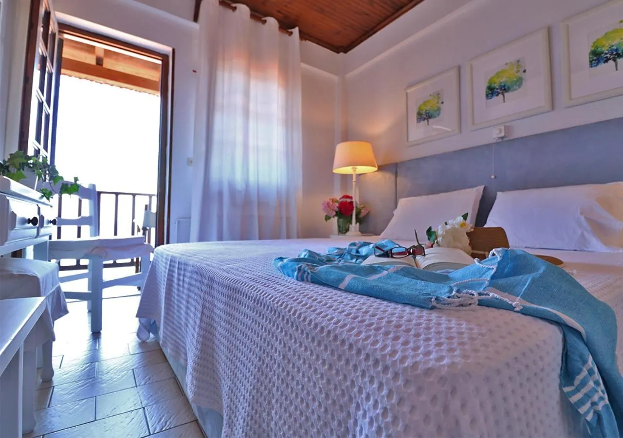 Sea view, Bed in Boutique Hotel Kentrikon & Bungalows