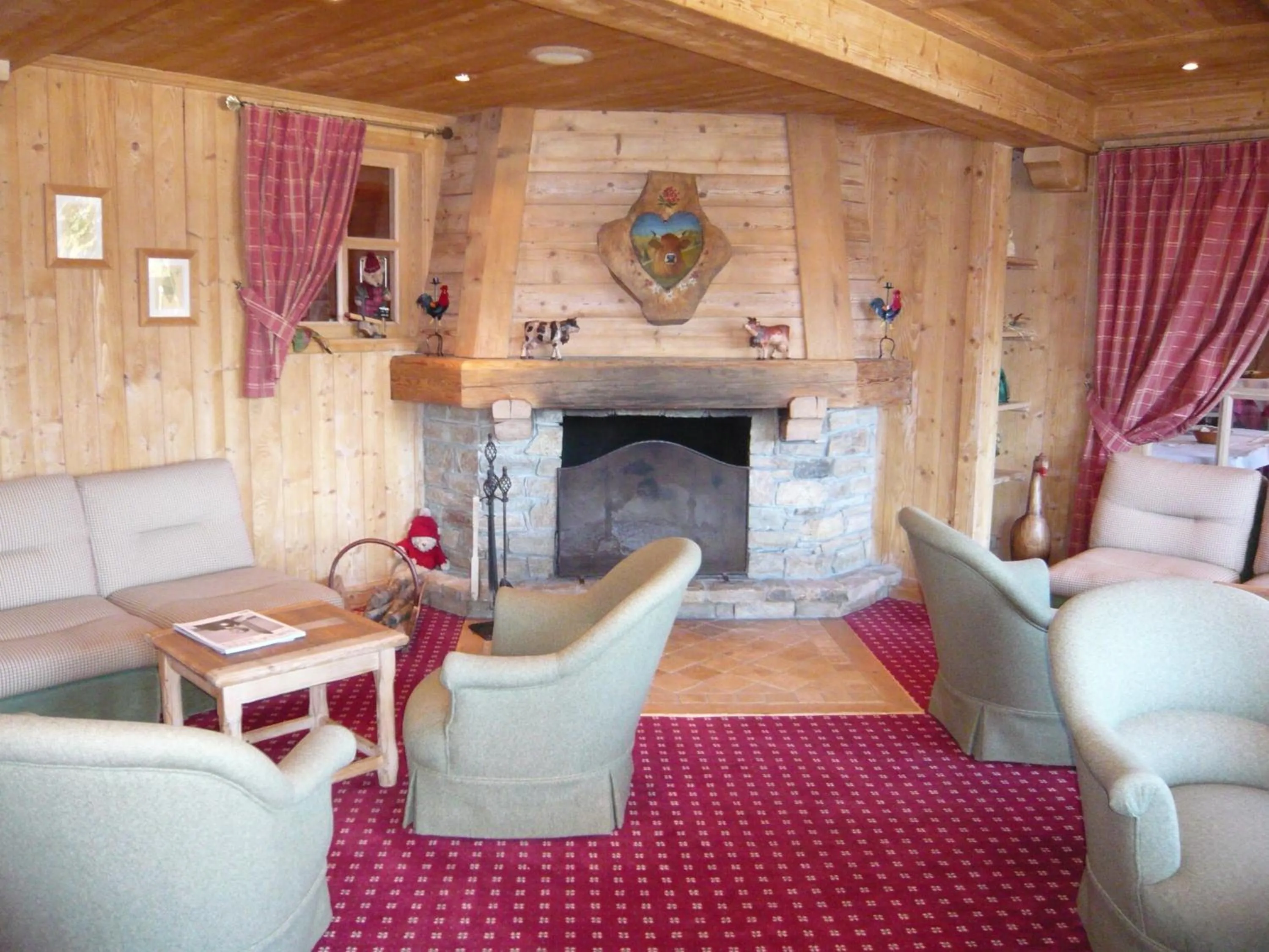 Lounge or bar in Aux Ducs de Savoie