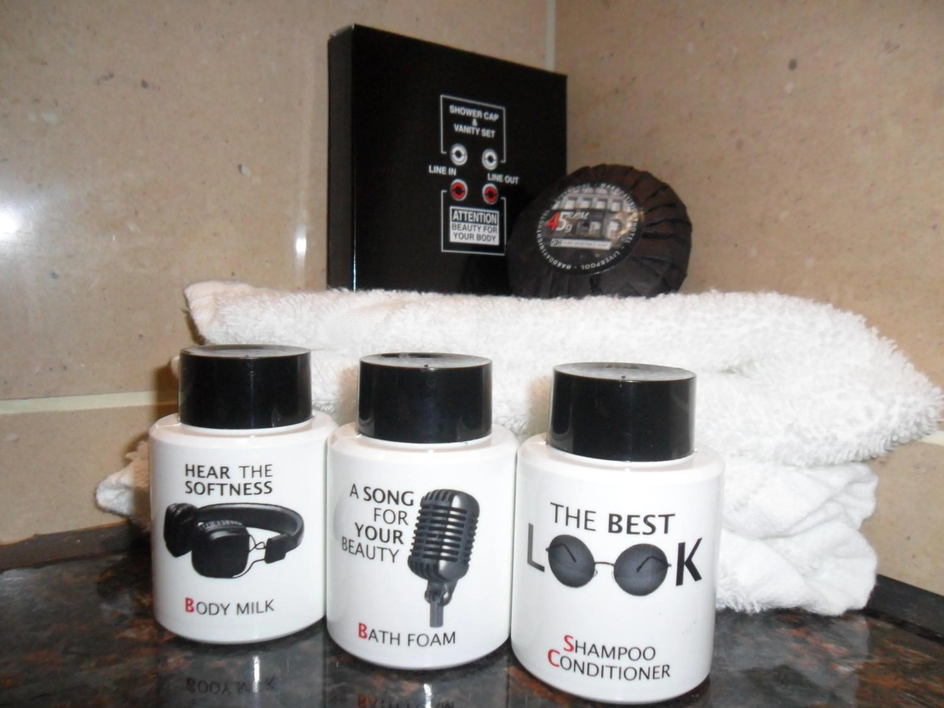 Bathroom in Hard Days Night Hotel