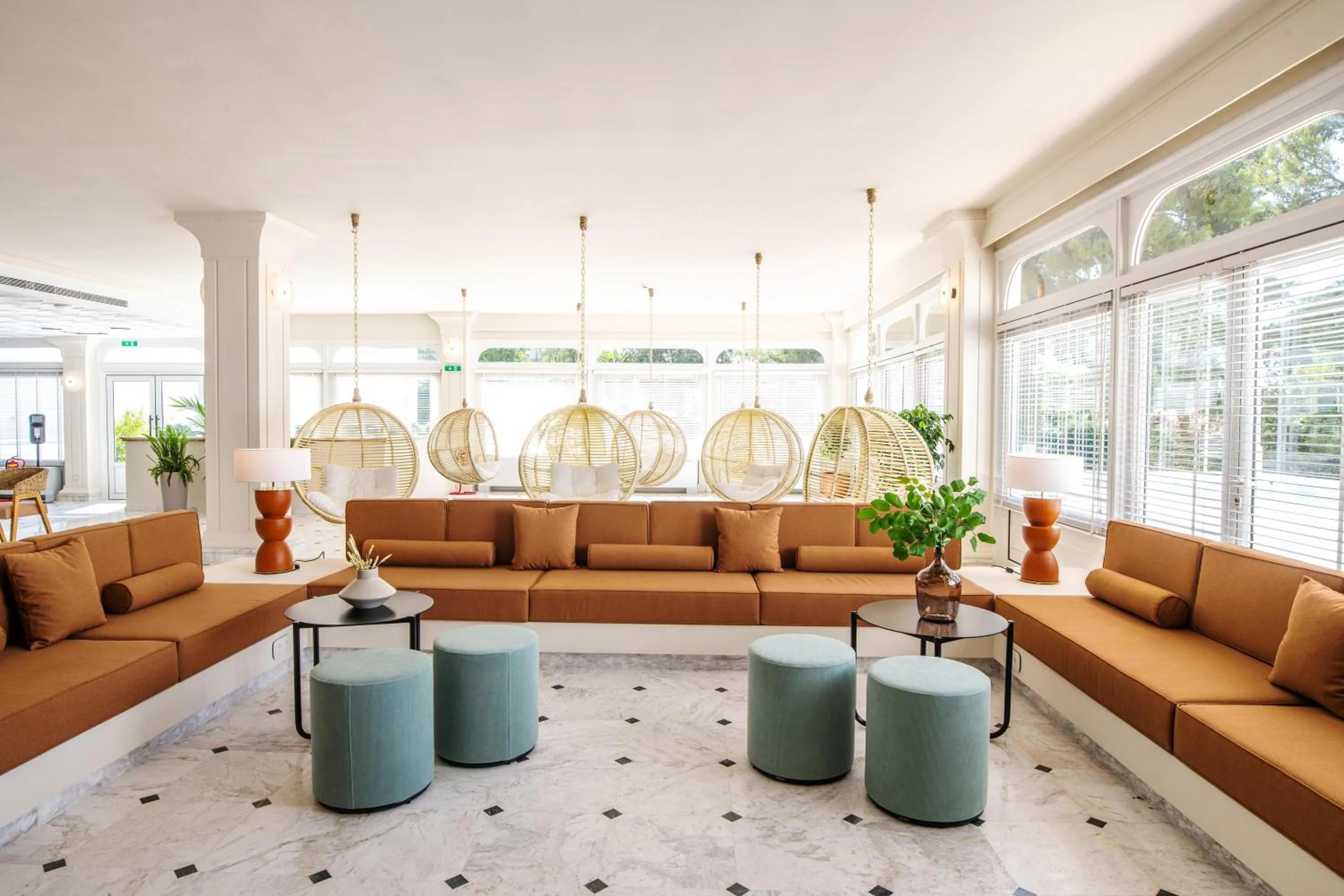 Lobby or reception in Brown Beach Chalkida Resort, a member of Brown Hotels