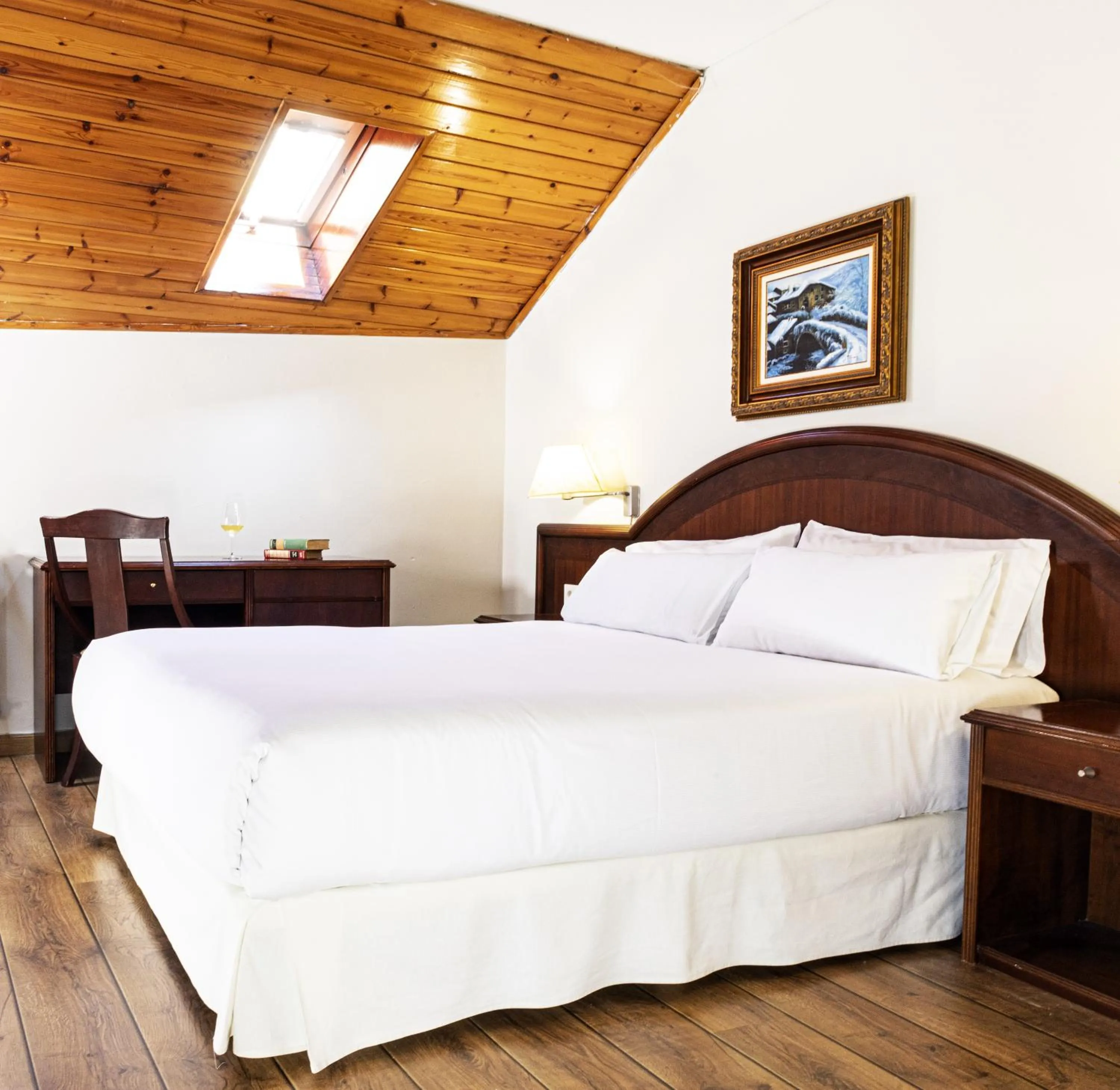 Bed in Balneario Caldas de Luna