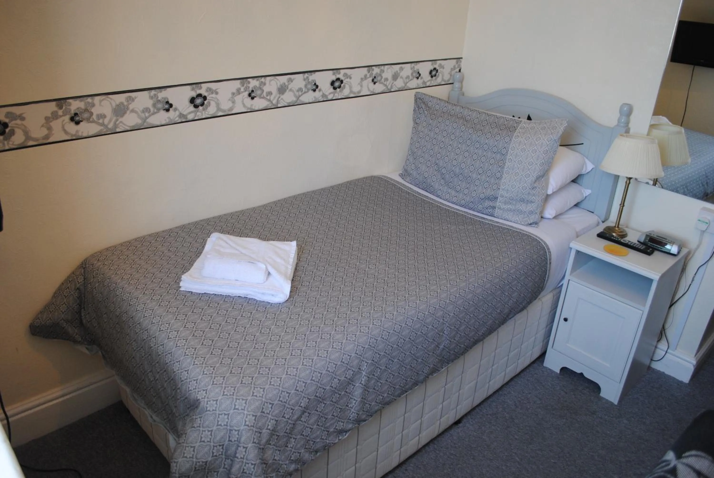 Bed in Craig-Ard Hotel