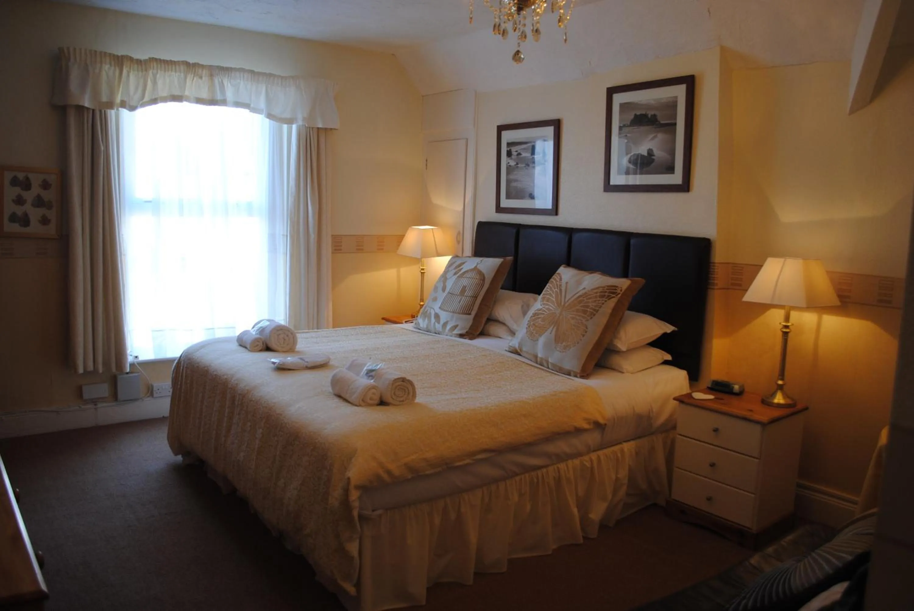 Bed in Craig-Ard Hotel