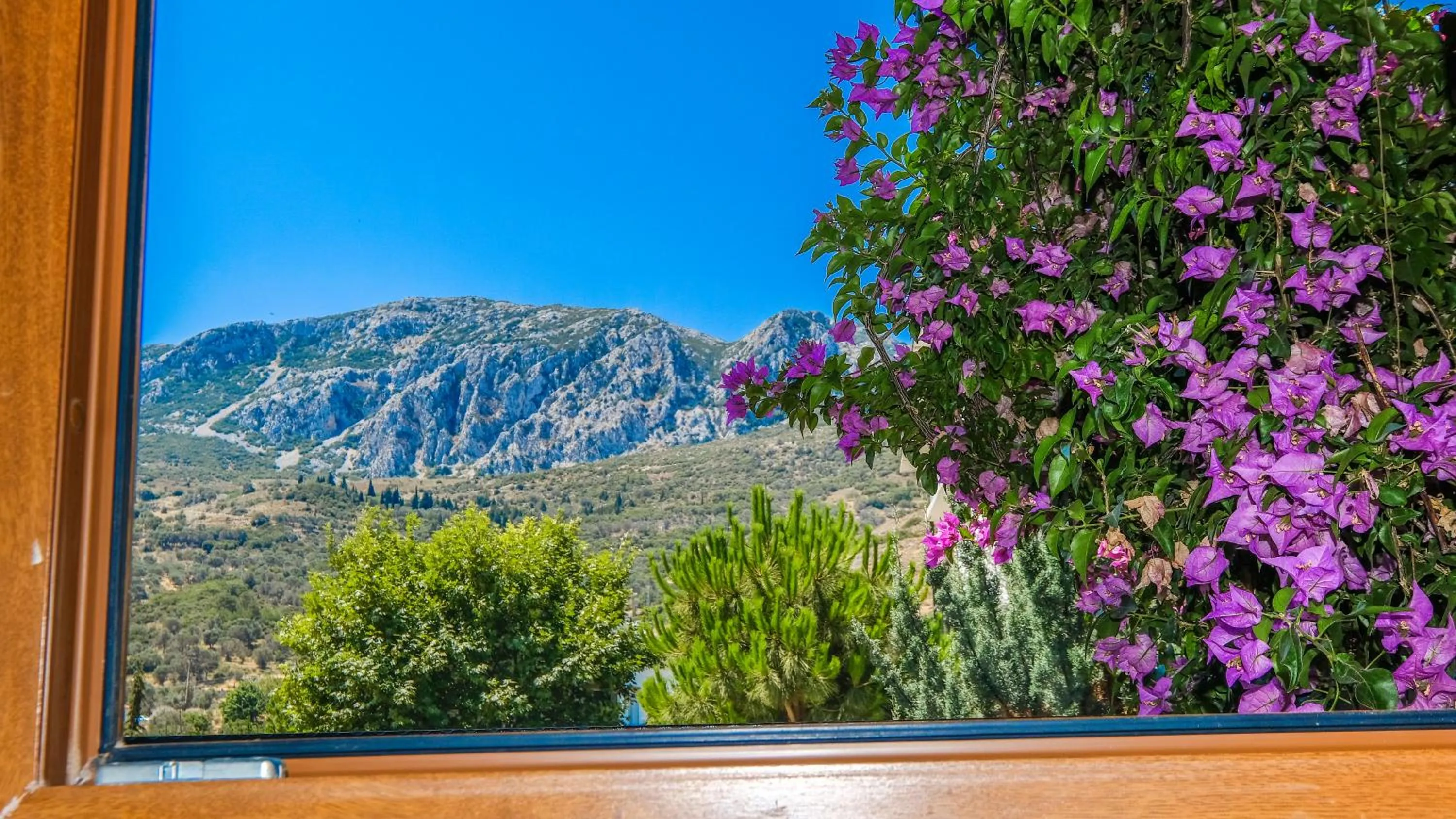 Karaburun Konak Hotel