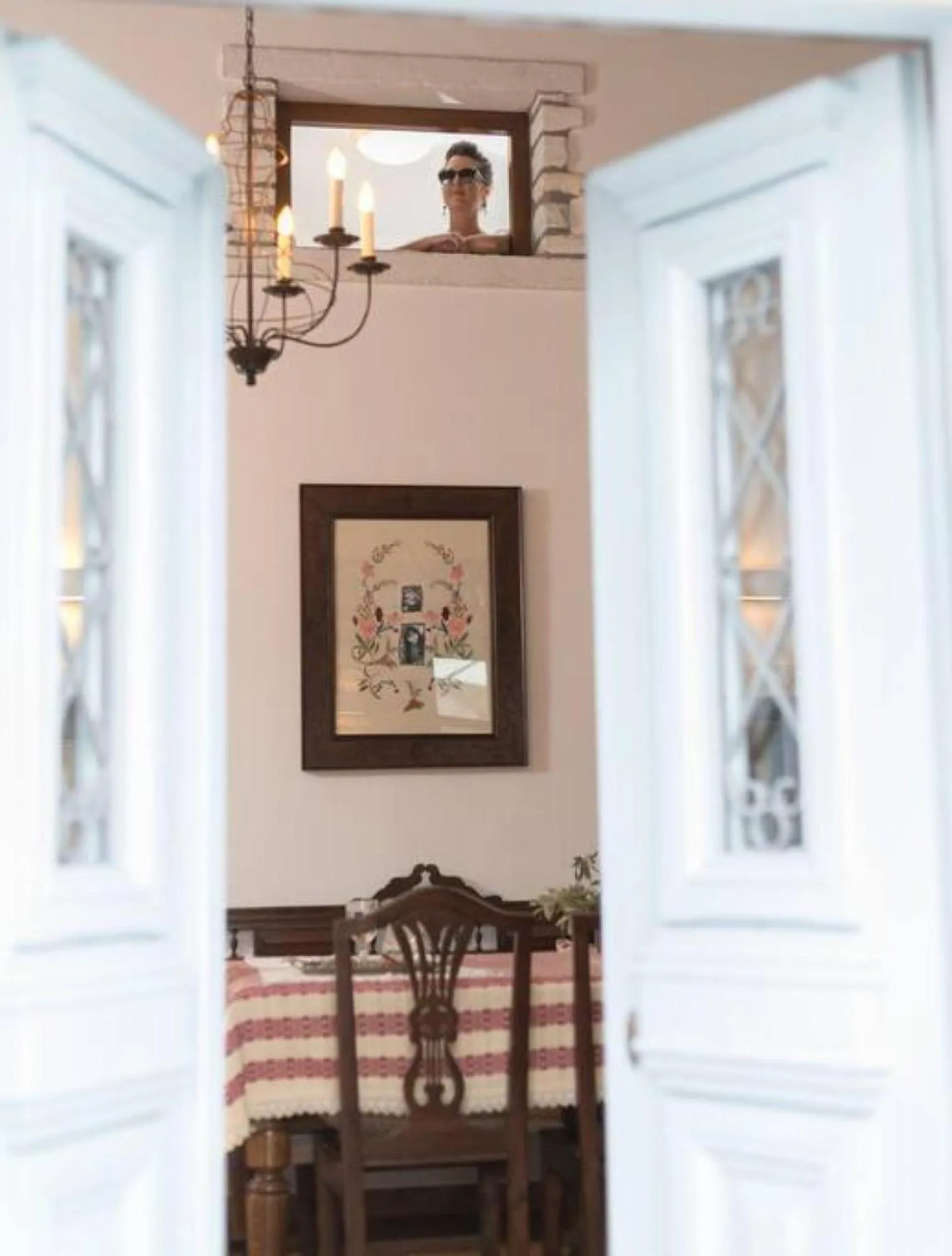 Decorative detail in Traditional Inn Pirethron