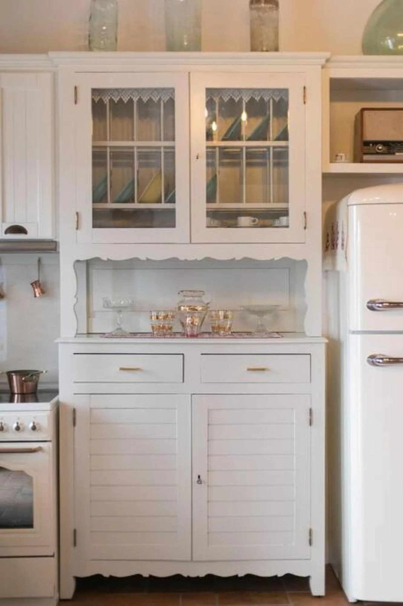 Kitchen or kitchenette in Traditional Inn Pirethron