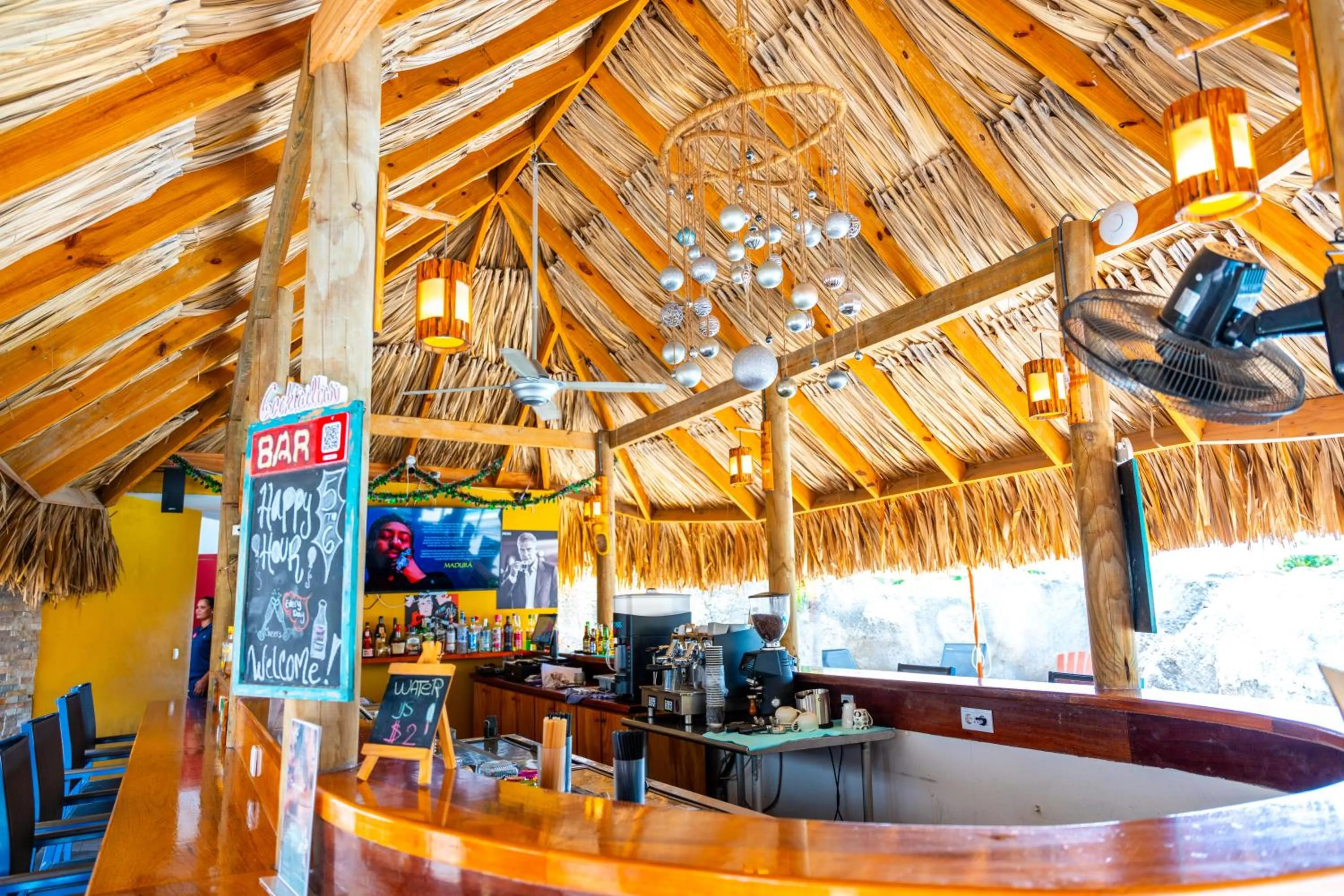 Lounge or bar in The Ritz Village