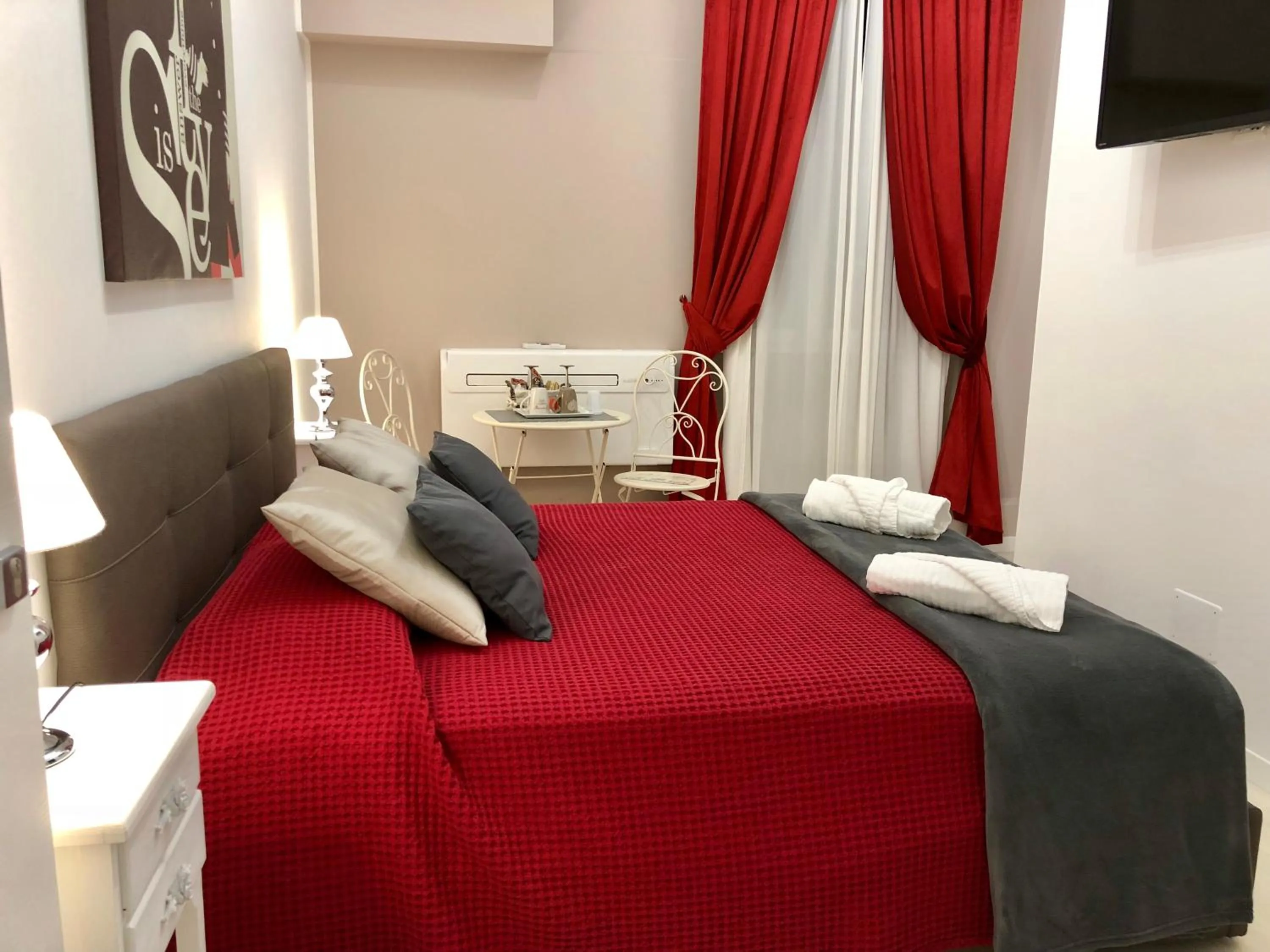 Bed in Lifestyle Veneto Suite