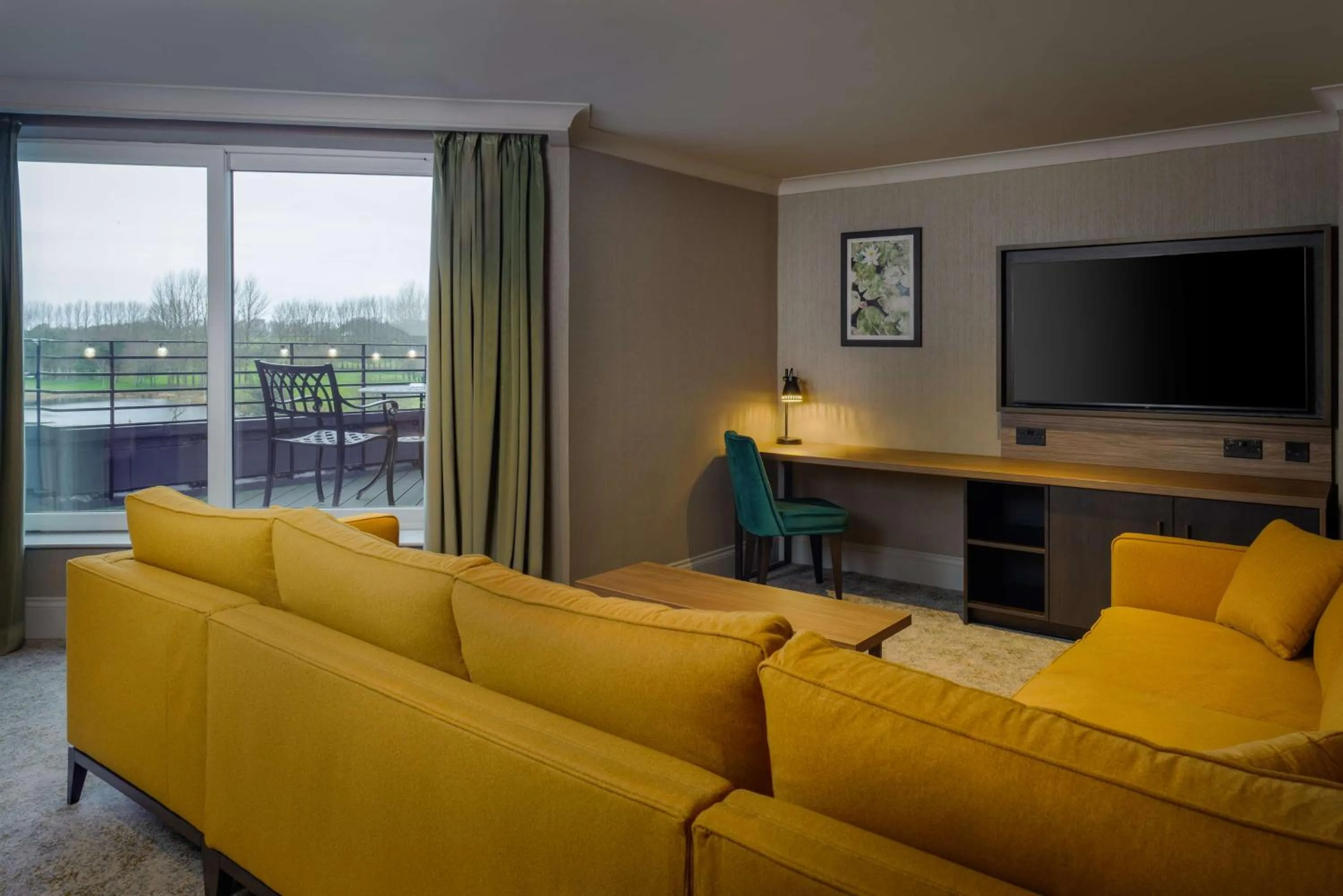 Bedroom in Doubletree by Hilton Belfast Templepatrick