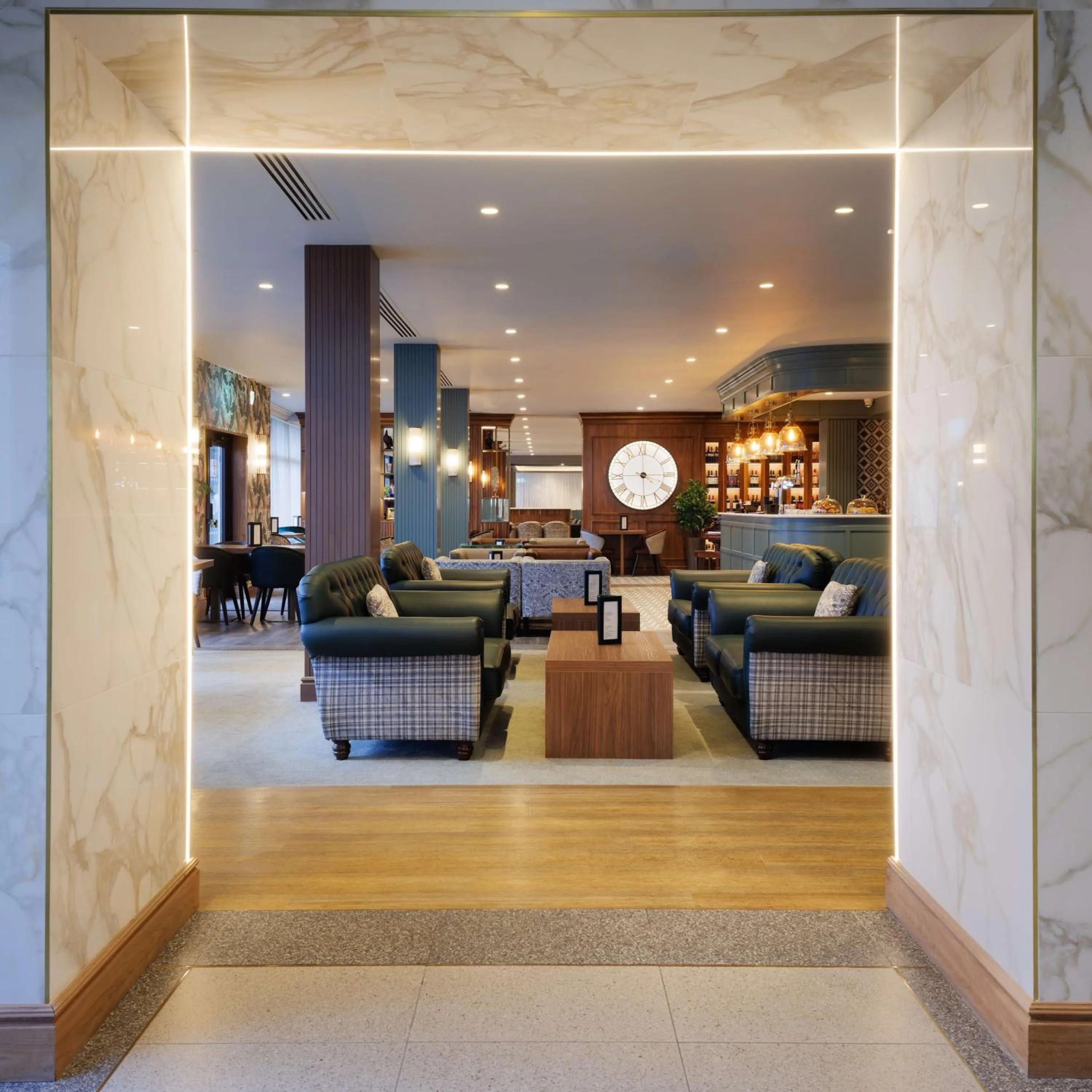 Lobby or reception in Doubletree by Hilton Belfast Templepatrick
