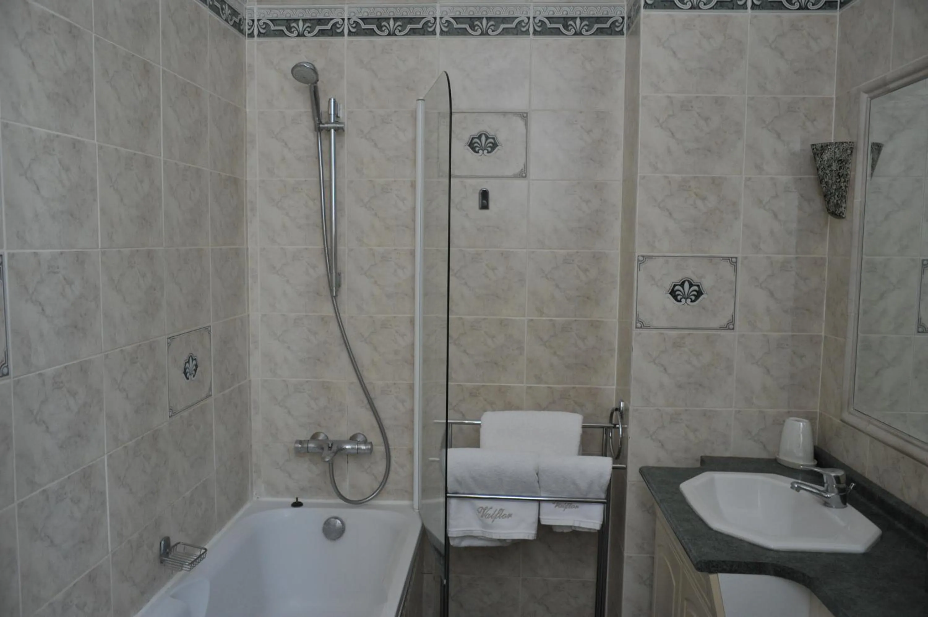 Bathroom in Villa Valflor chambres d'hôtes et appartements