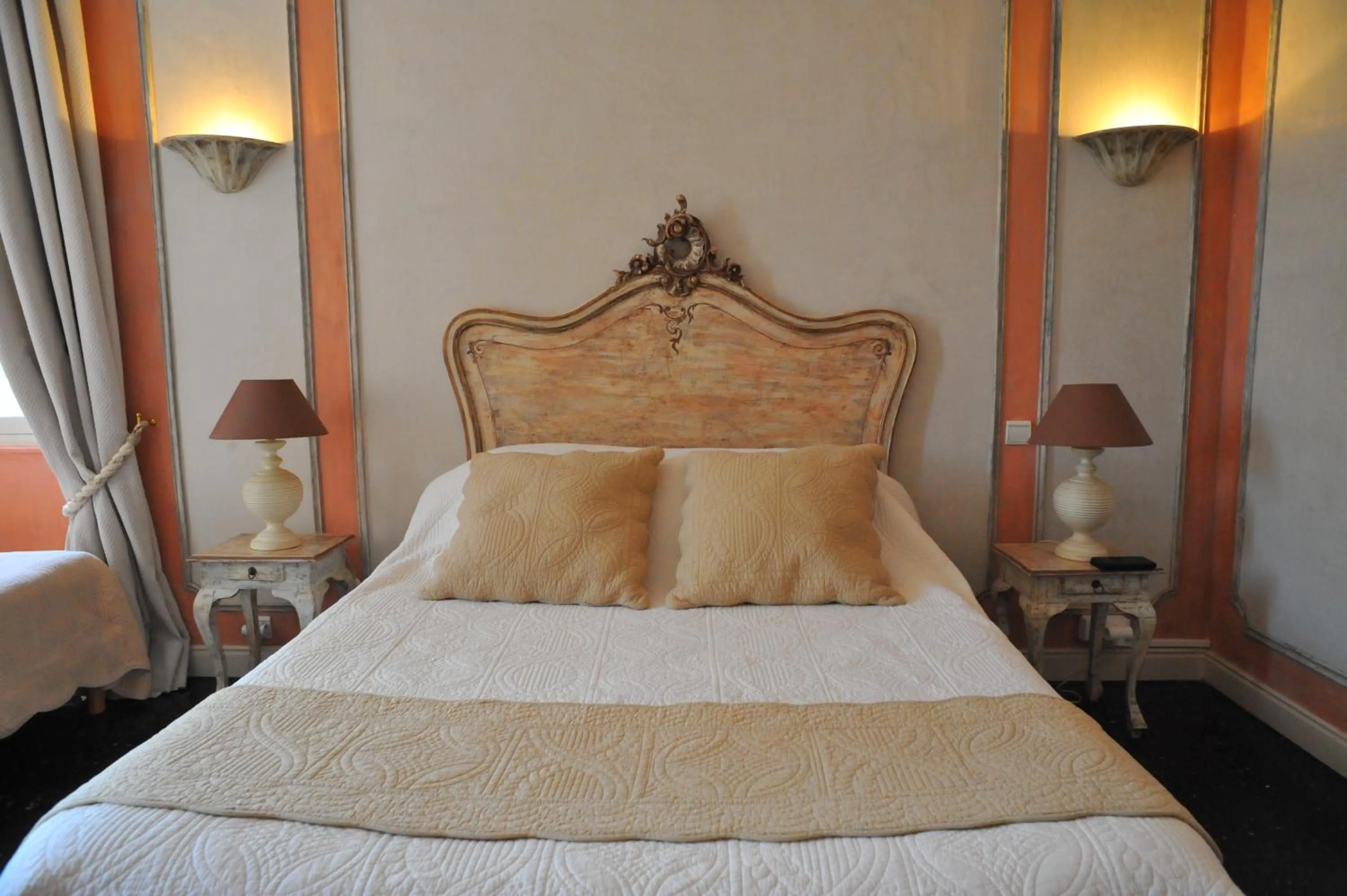Bed in Villa Valflor chambres d'hôtes et appartements