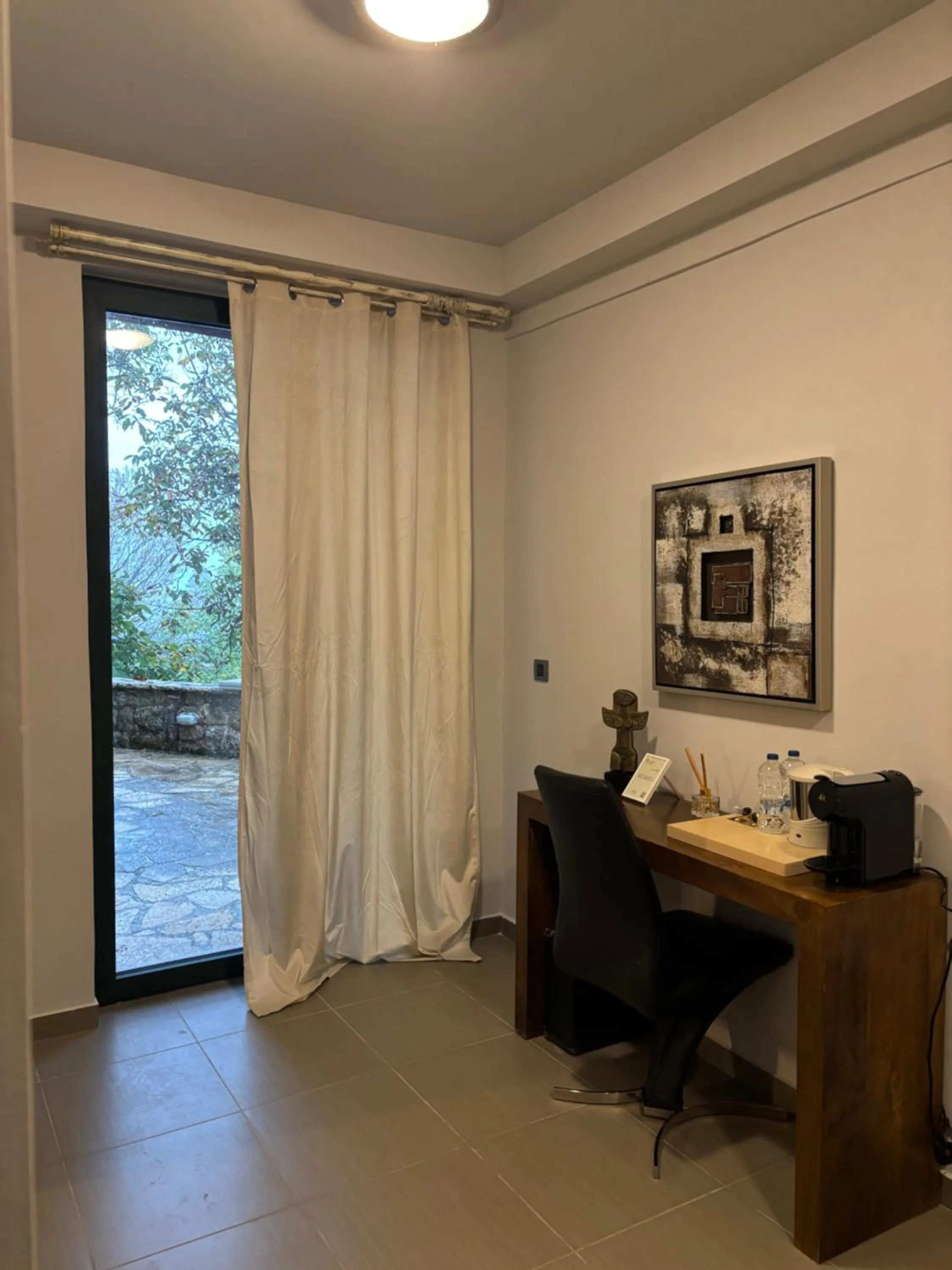 Vathyskia Guesthouse