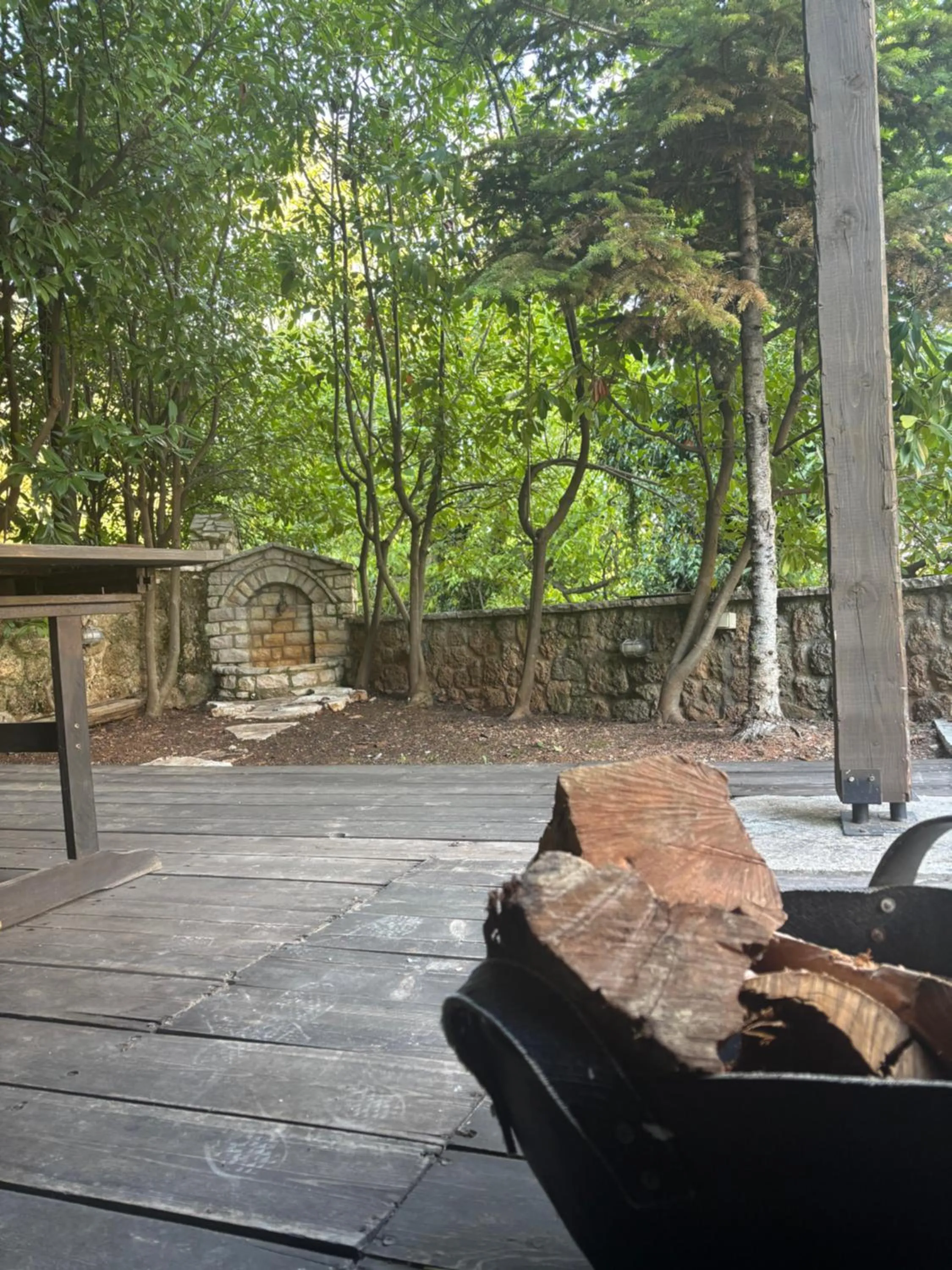 Vathyskia Guesthouse