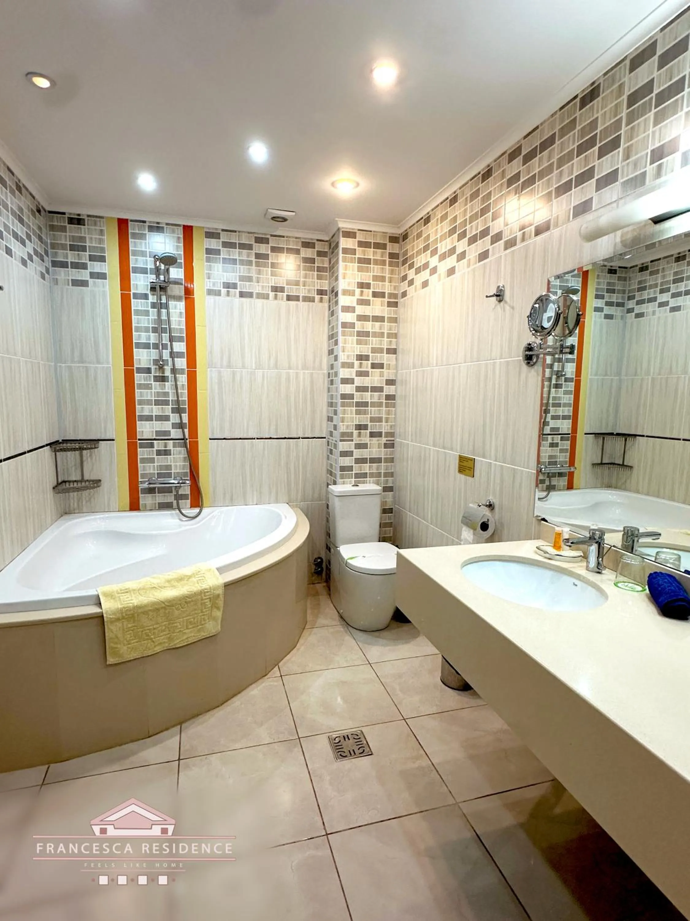 Shower in Francesca Residence