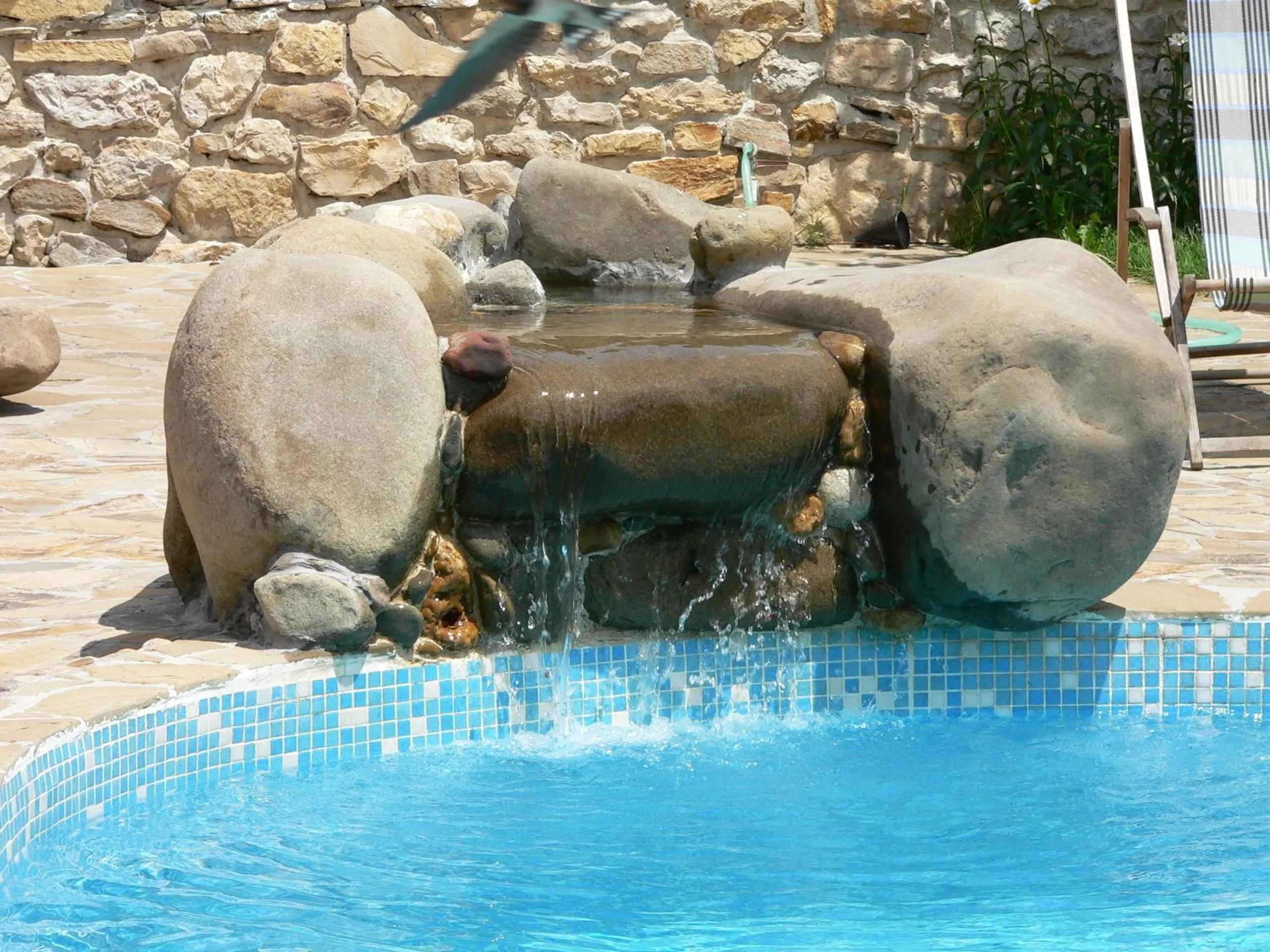 Swimming pool in Hotel Pri Chakara