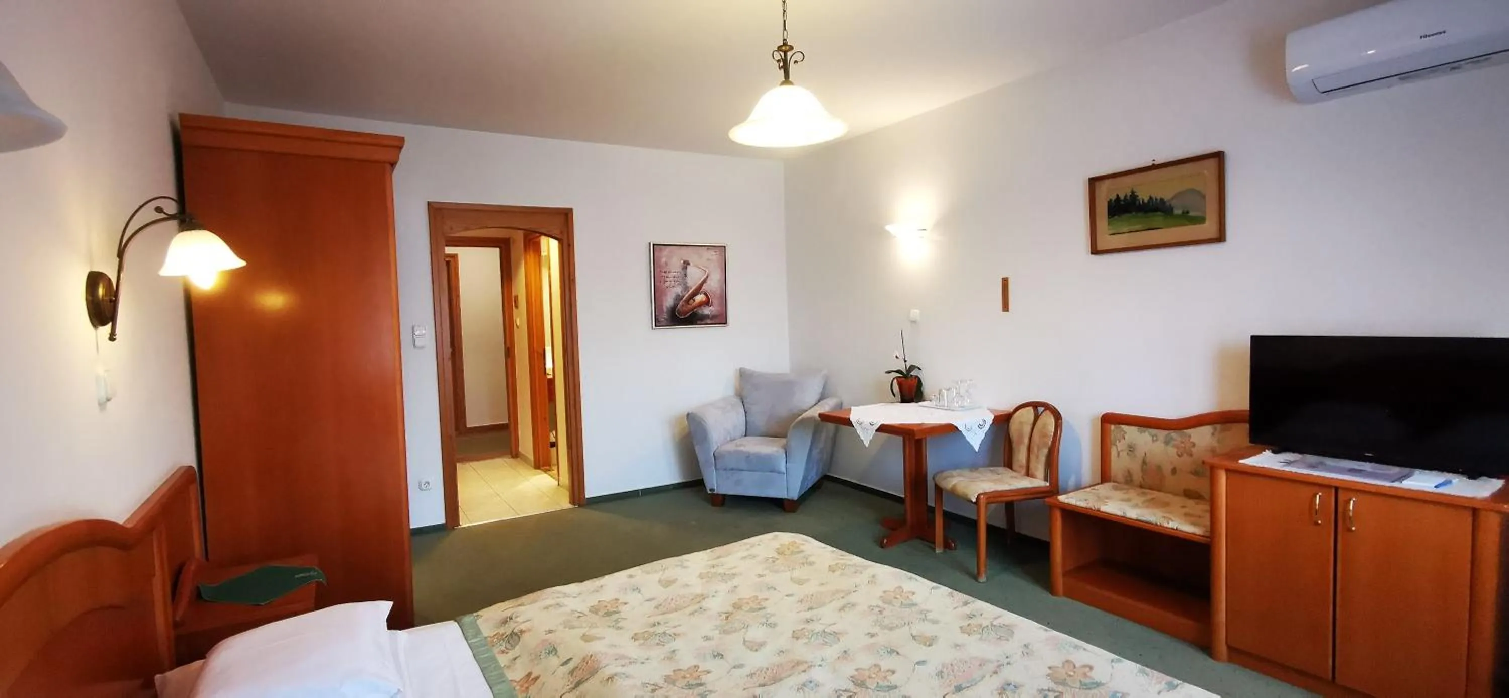 Bedroom, Bed in Ágnes Hotel