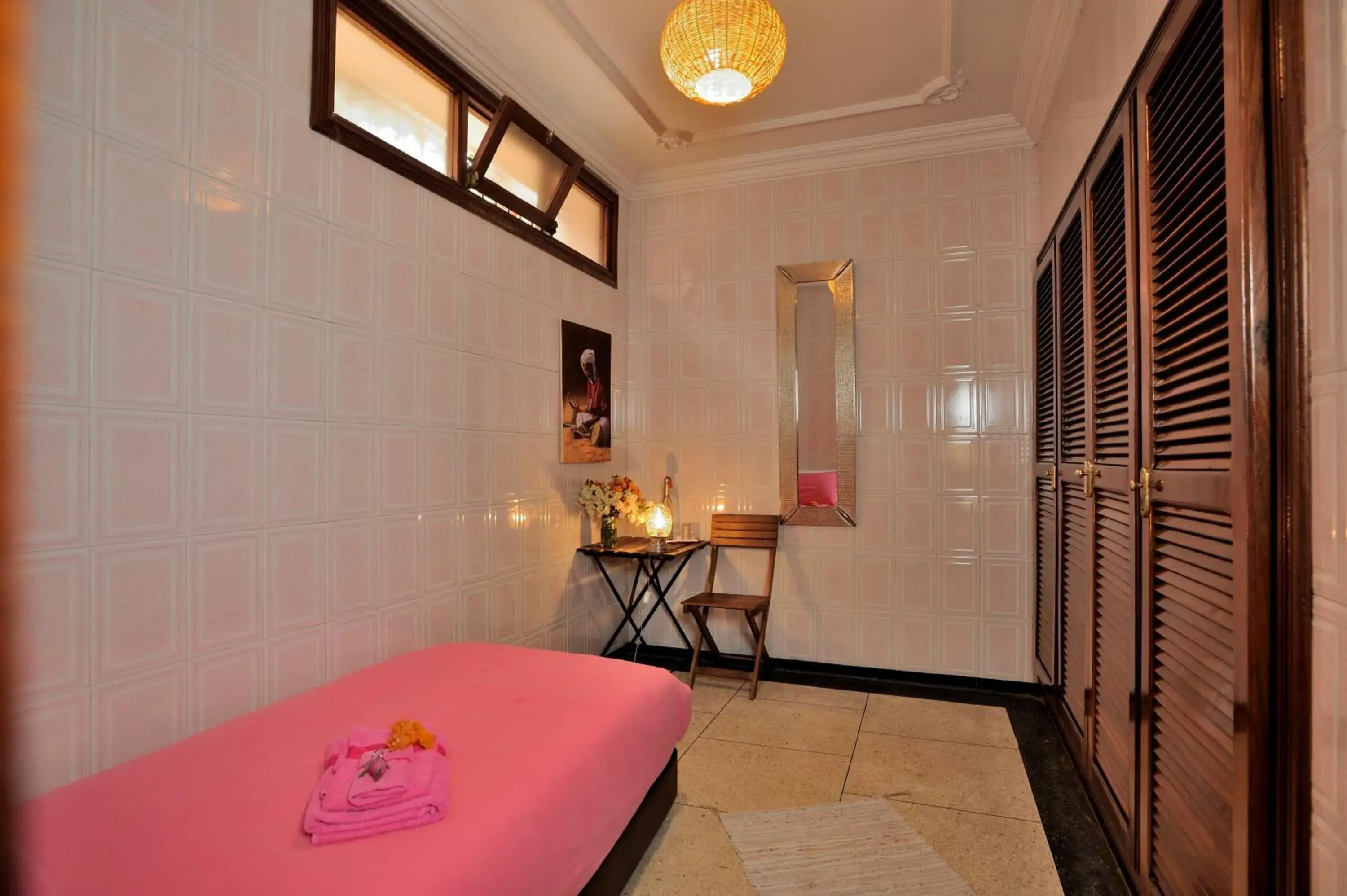 Standard Single Room with Shared Bathroom in LHOSTEL à Casablanca Standard Single Room with Shared Bathroom in LHOSTEL à Casablanca