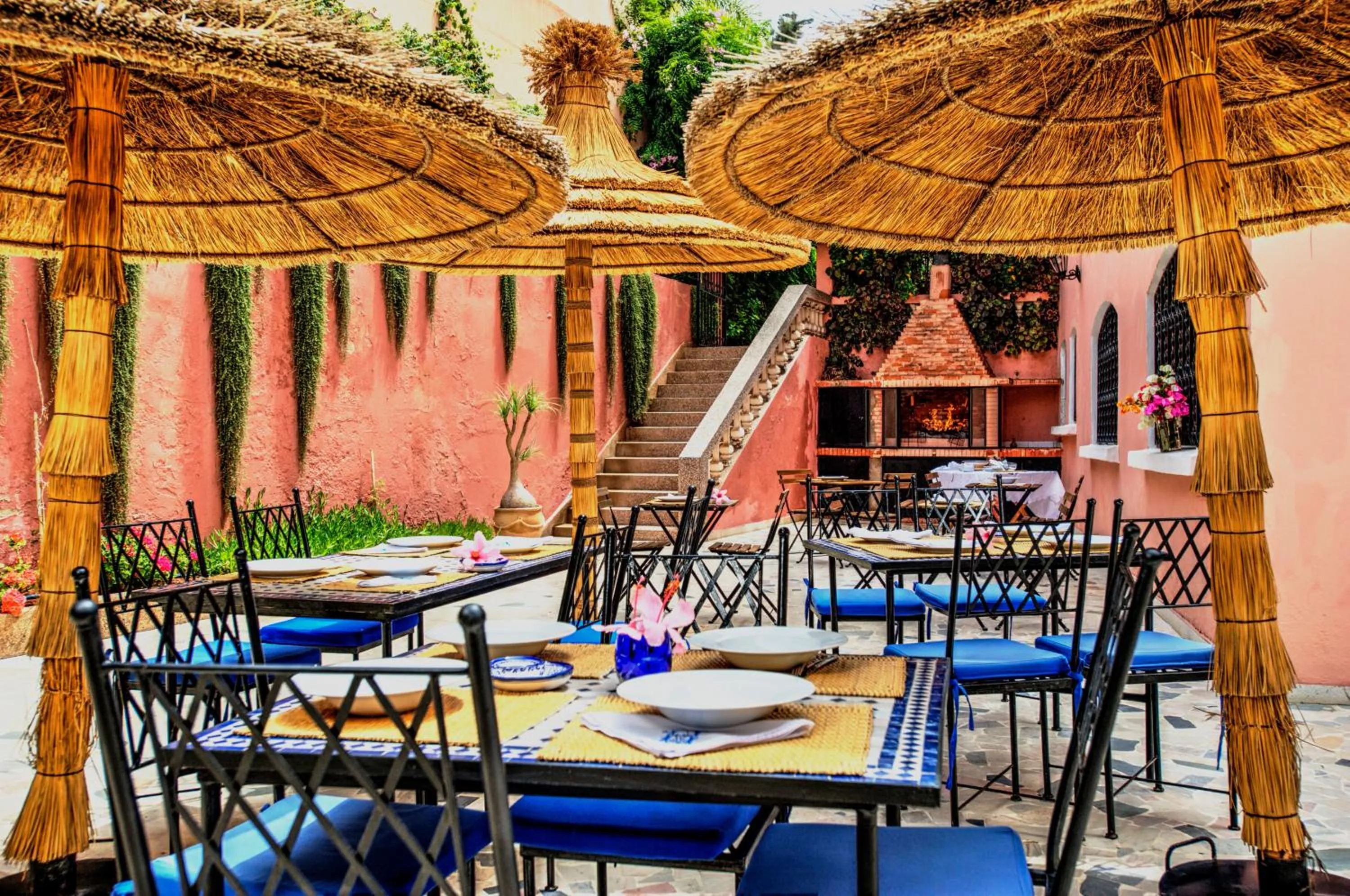 Patio in LHOSTEL à Casablanca