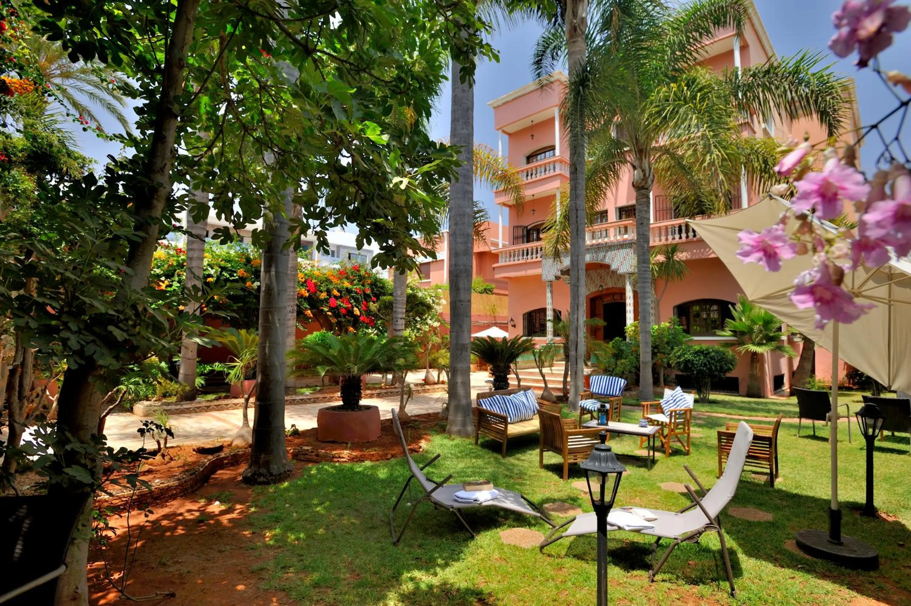 Property building in LHOSTEL à Casablanca