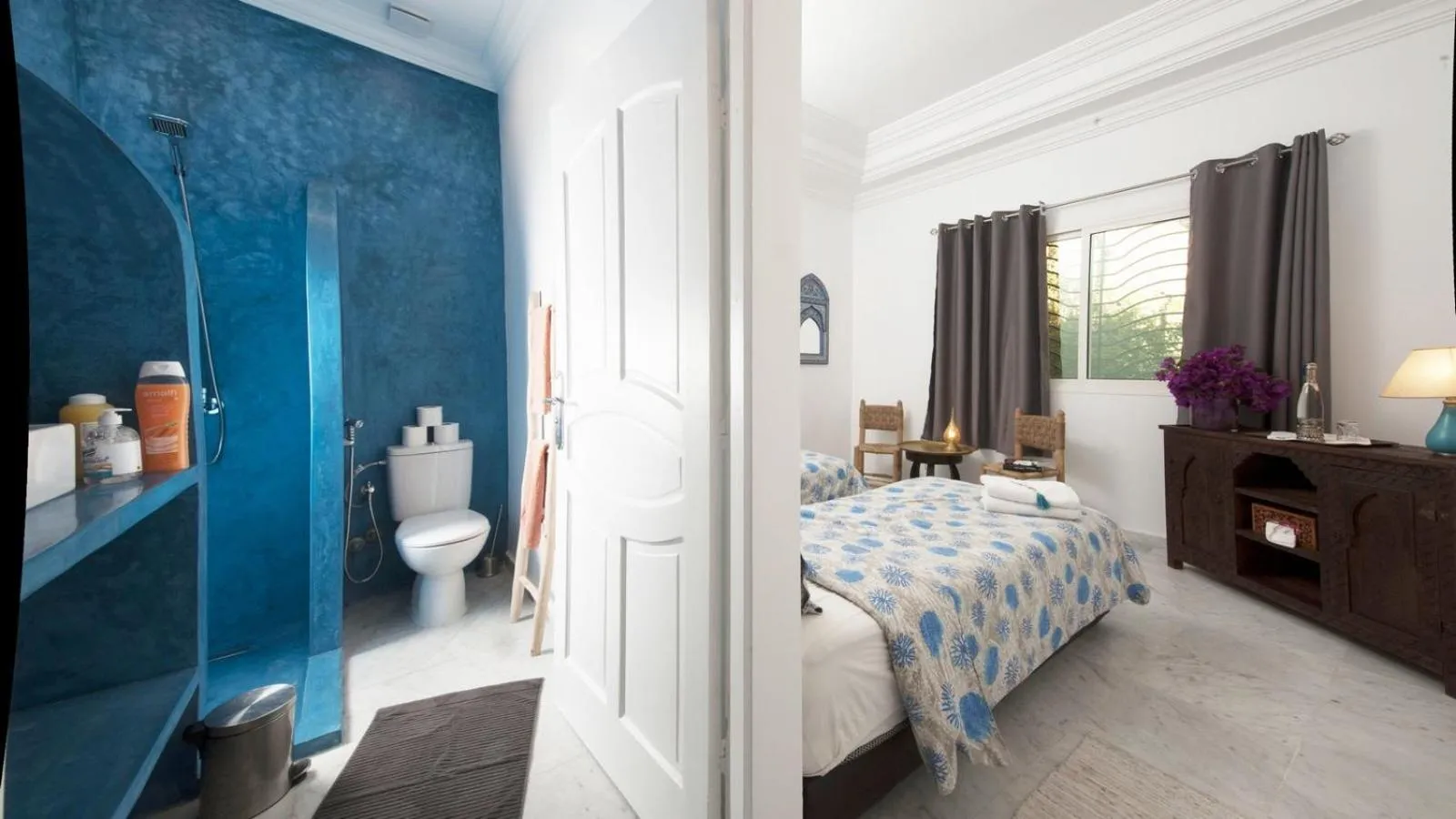 Bathroom, Bed in LHOSTEL à Casablanca