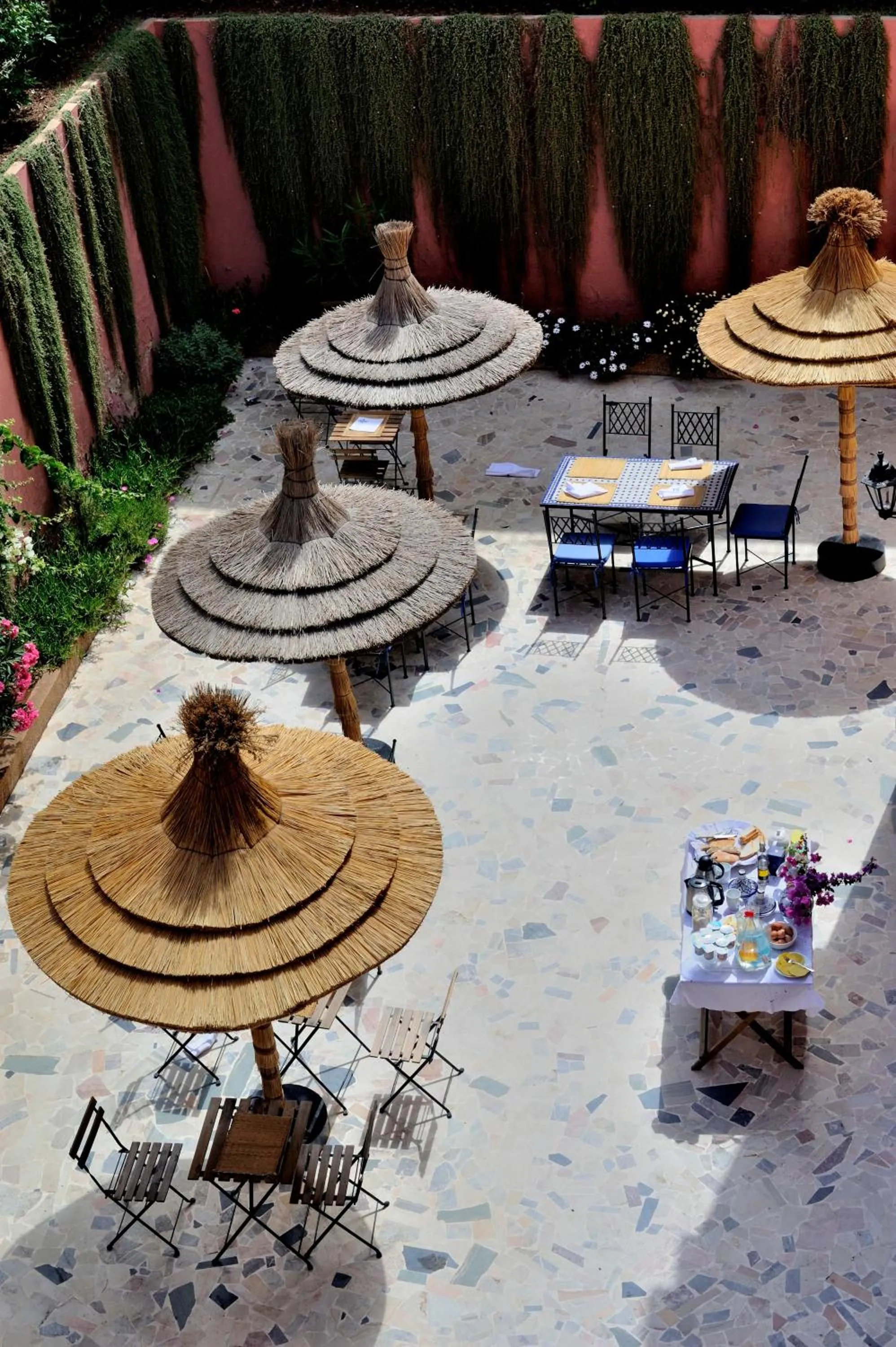 Patio in LHOSTEL à Casablanca