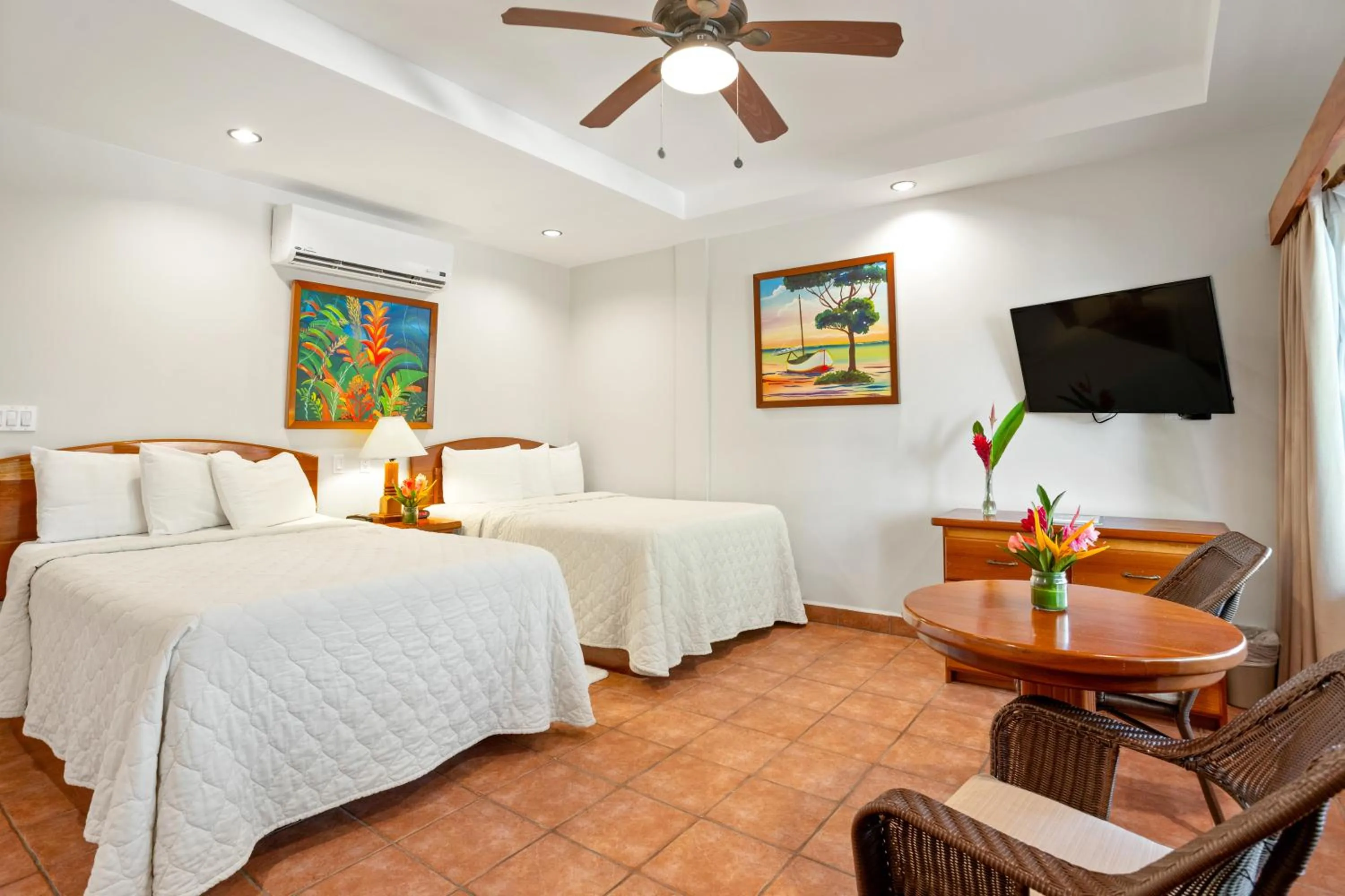 Bed in SunBreeze Hotel